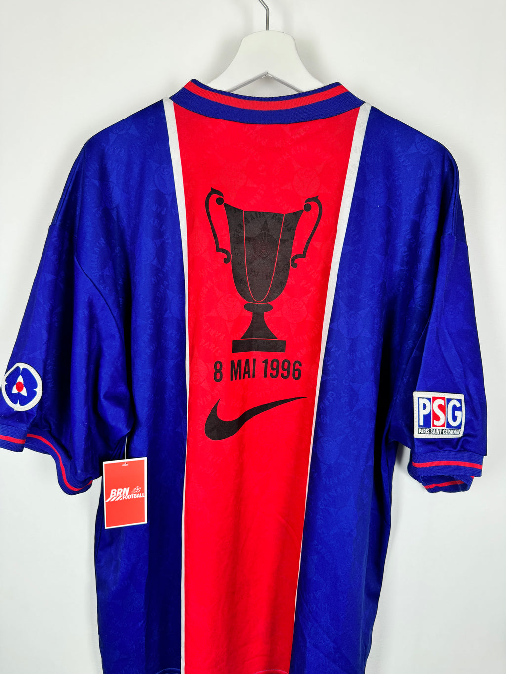 PSG FOOTBALL SHIRT 1995/1996 HOME - MAY 8, 1996 (XL)