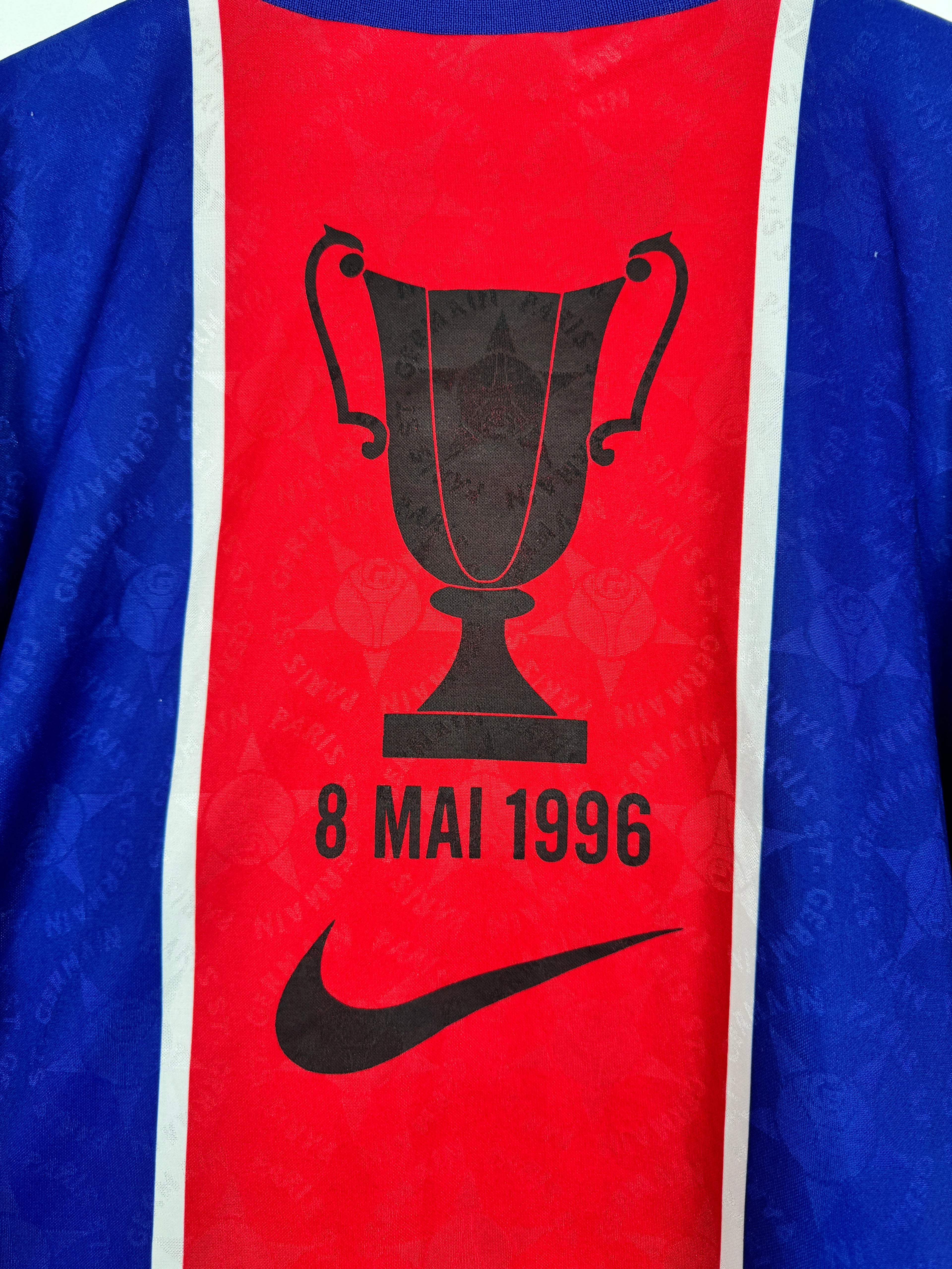 PSG FOOTBALL SHIRT 1995/1996 HOME - MAY 8, 1996 (XL)