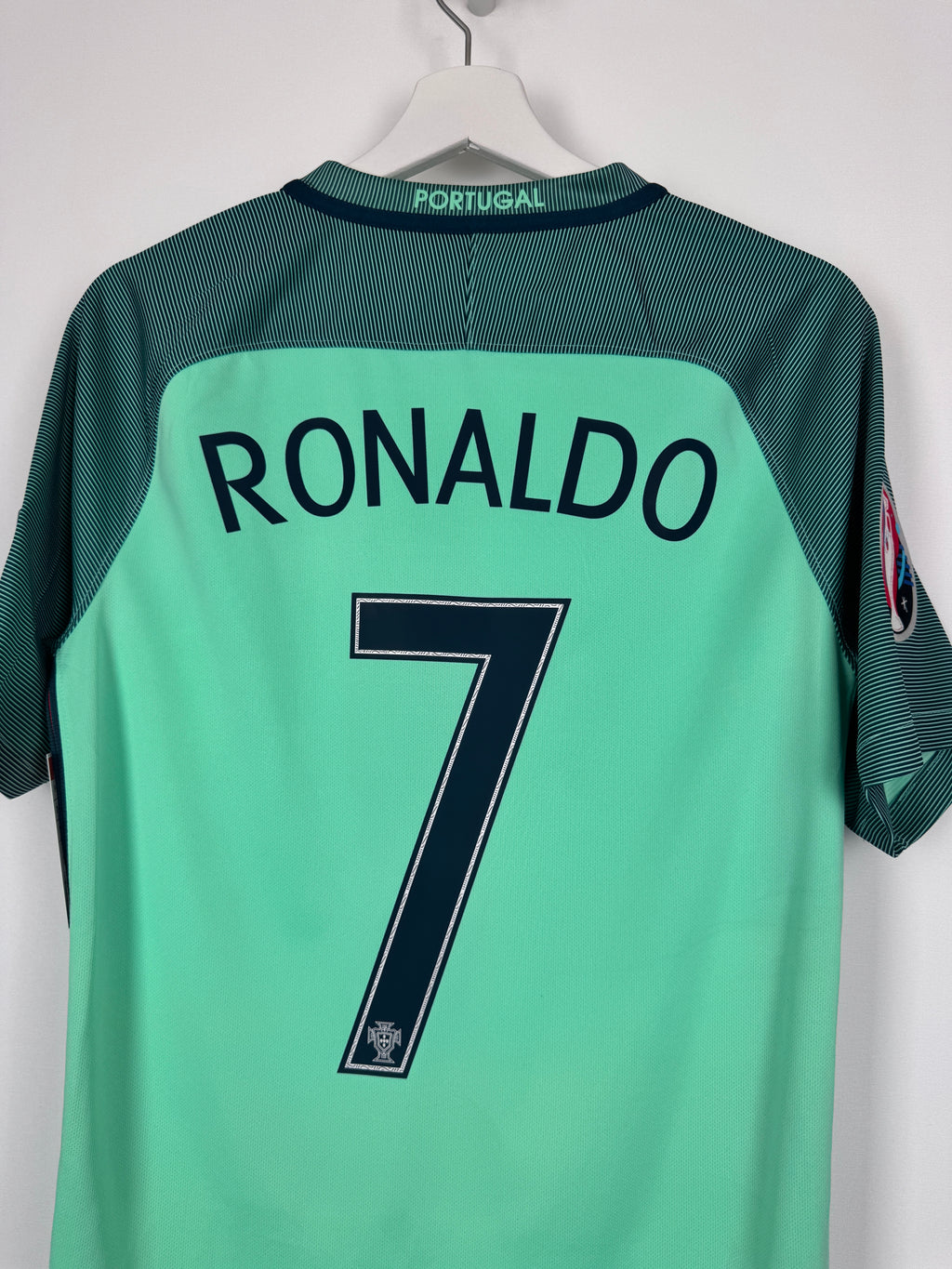 MAILLOT DE FOOTBALL PORTUGAL 2016 EXTÉRIEUR - CRISTIANO RONALDO #7 (S)