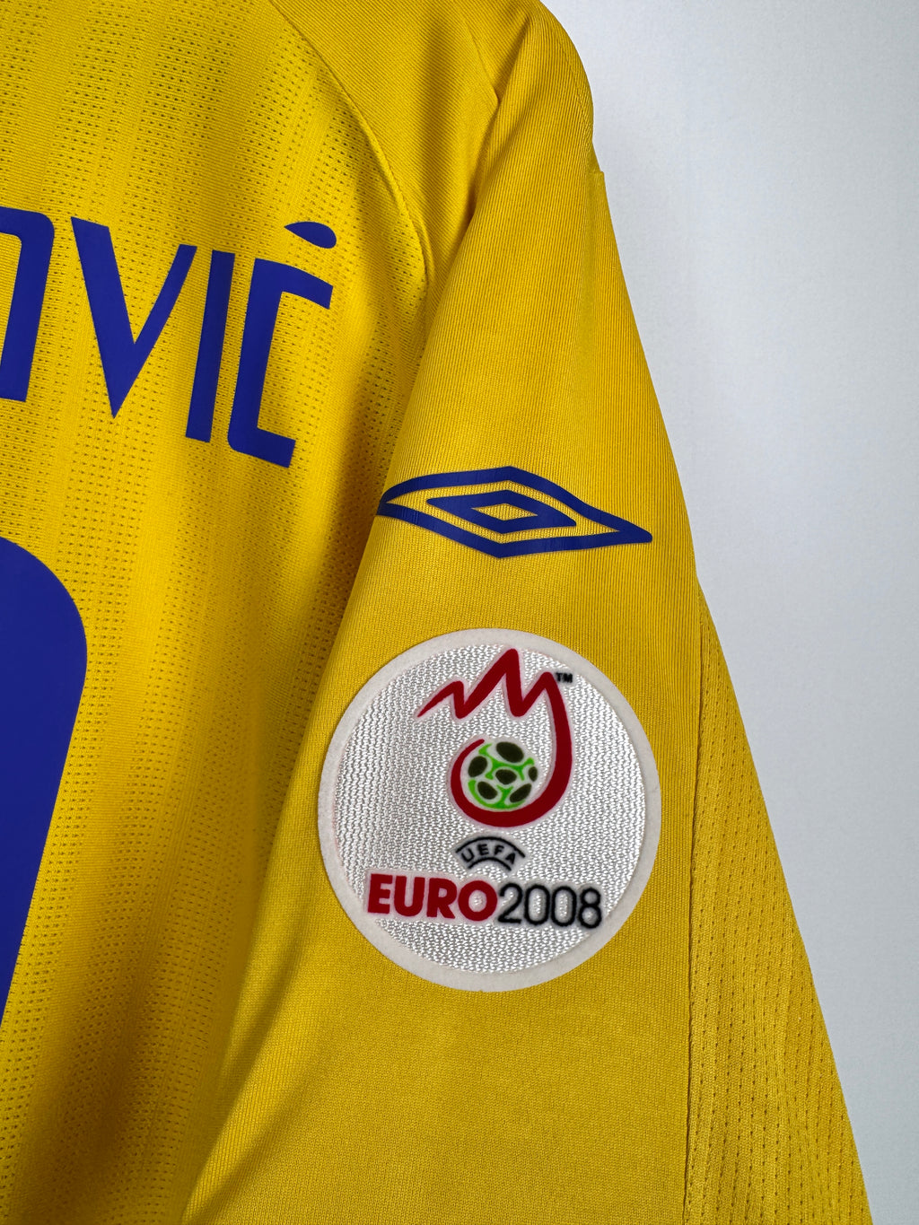 MAILLOT DE FOOTBALL SUÈDE 2008 DOMICILE - ZLATAN IBRAHIMOVIC #10 (M)