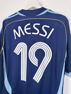 MAILLOT DE FOOTBALL ARGENTINE 2006 EXTÉRIEUR - LEO MESSI #19 (XL)
