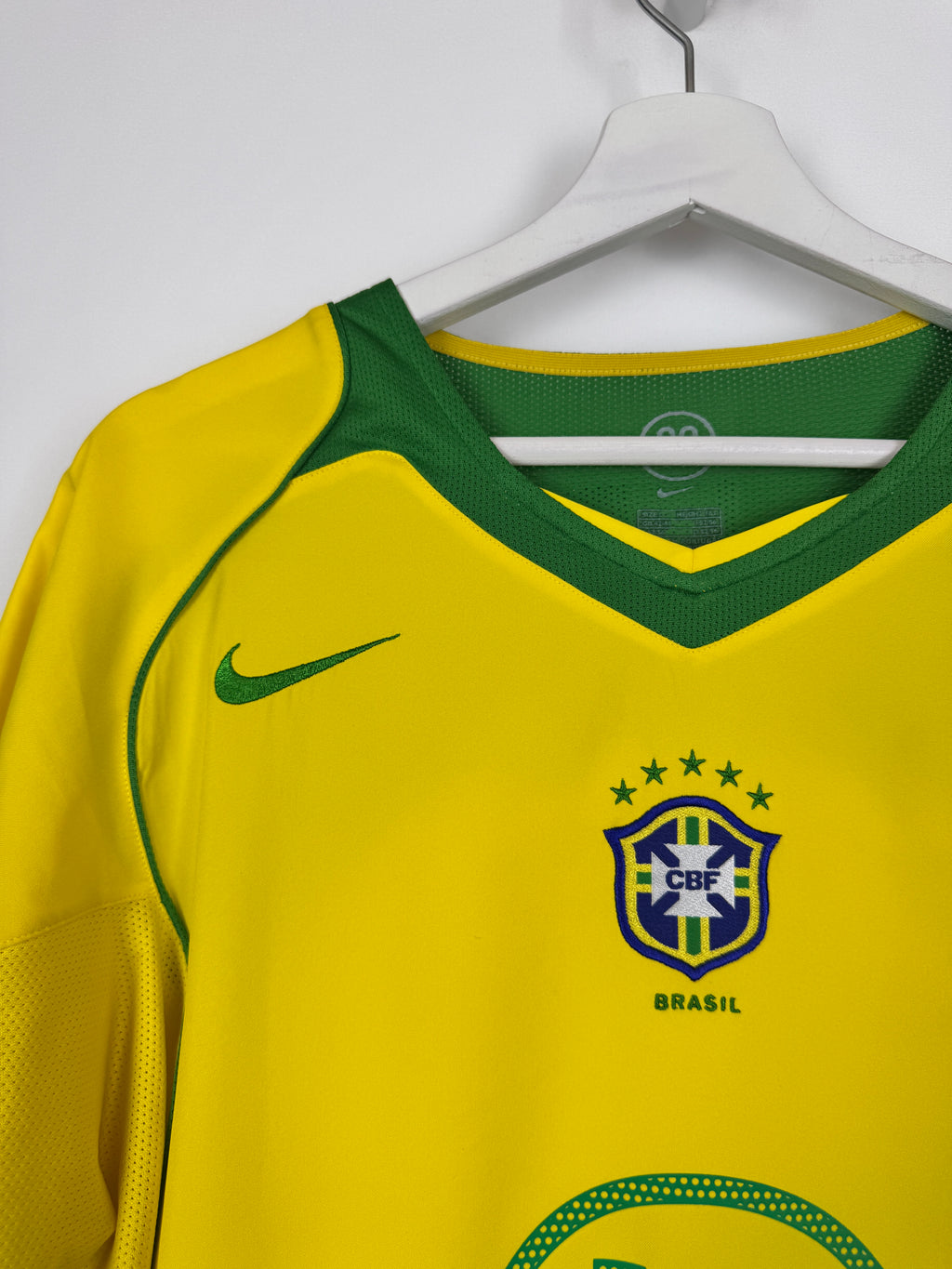MAILLOT DE FOOTBALL BRÉSIL 2004 DOMICILE - RONALDINHO #10 (L)