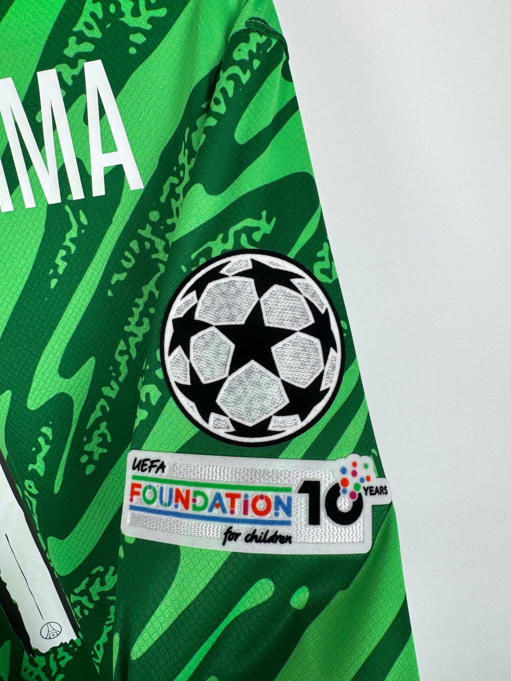 PSG 2024/2025 FOOTBALL JERSEY GOALKEEPER - DONNARUMMA #1 (L)