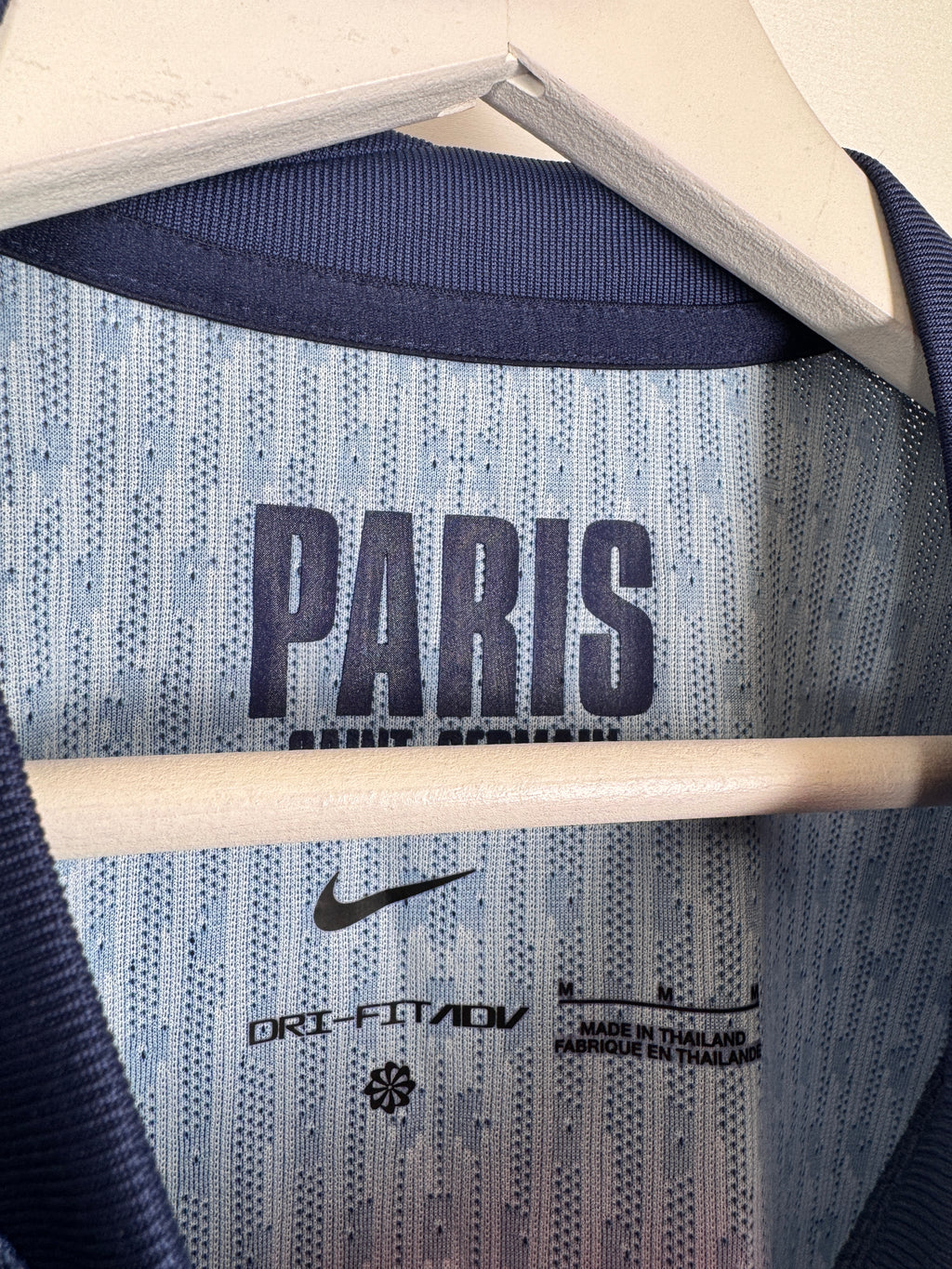 PSG FOOTBALL JERSEY 1997/1998 HOME - NGOTTY #4 (S)