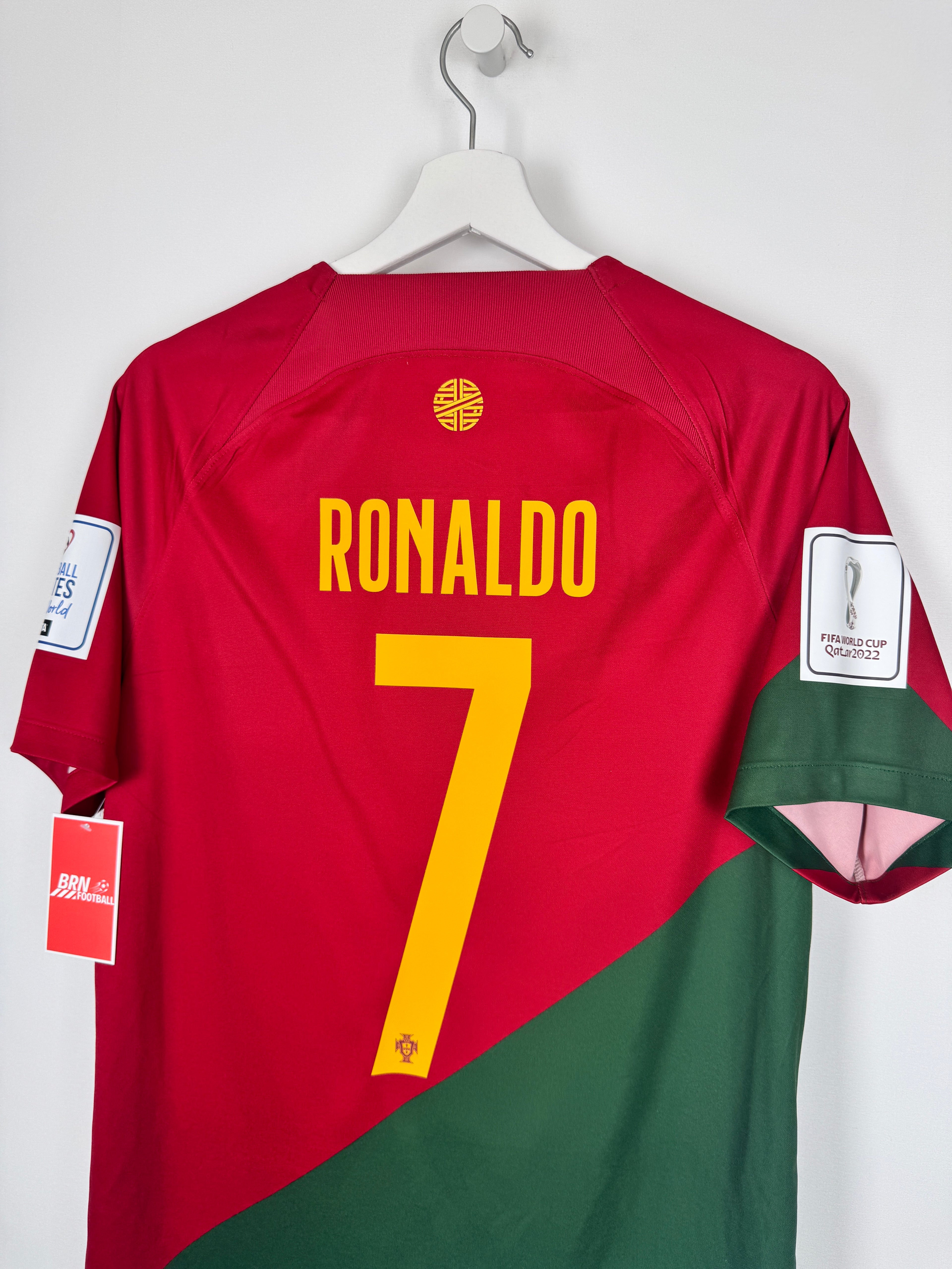 MAILLOT DE FOOTBALL PORTUGAL 2022 DOMICILE - CRISTIANO RONALDO #7 (M)