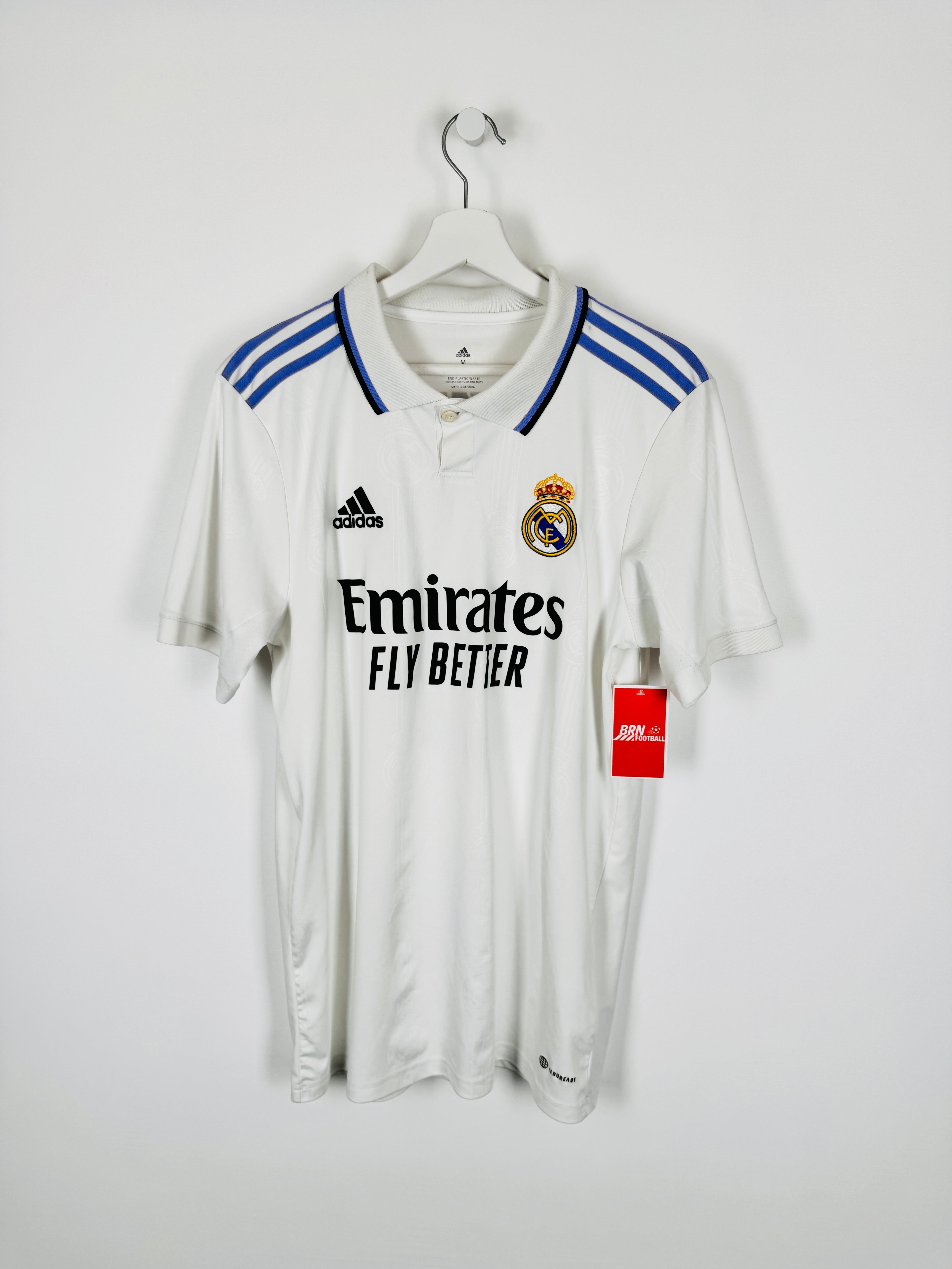 REAL MADRID 2022/2023 HOME FOOTBALL JERSEY - BENZEMA #9 BALLON D'OR (M)
