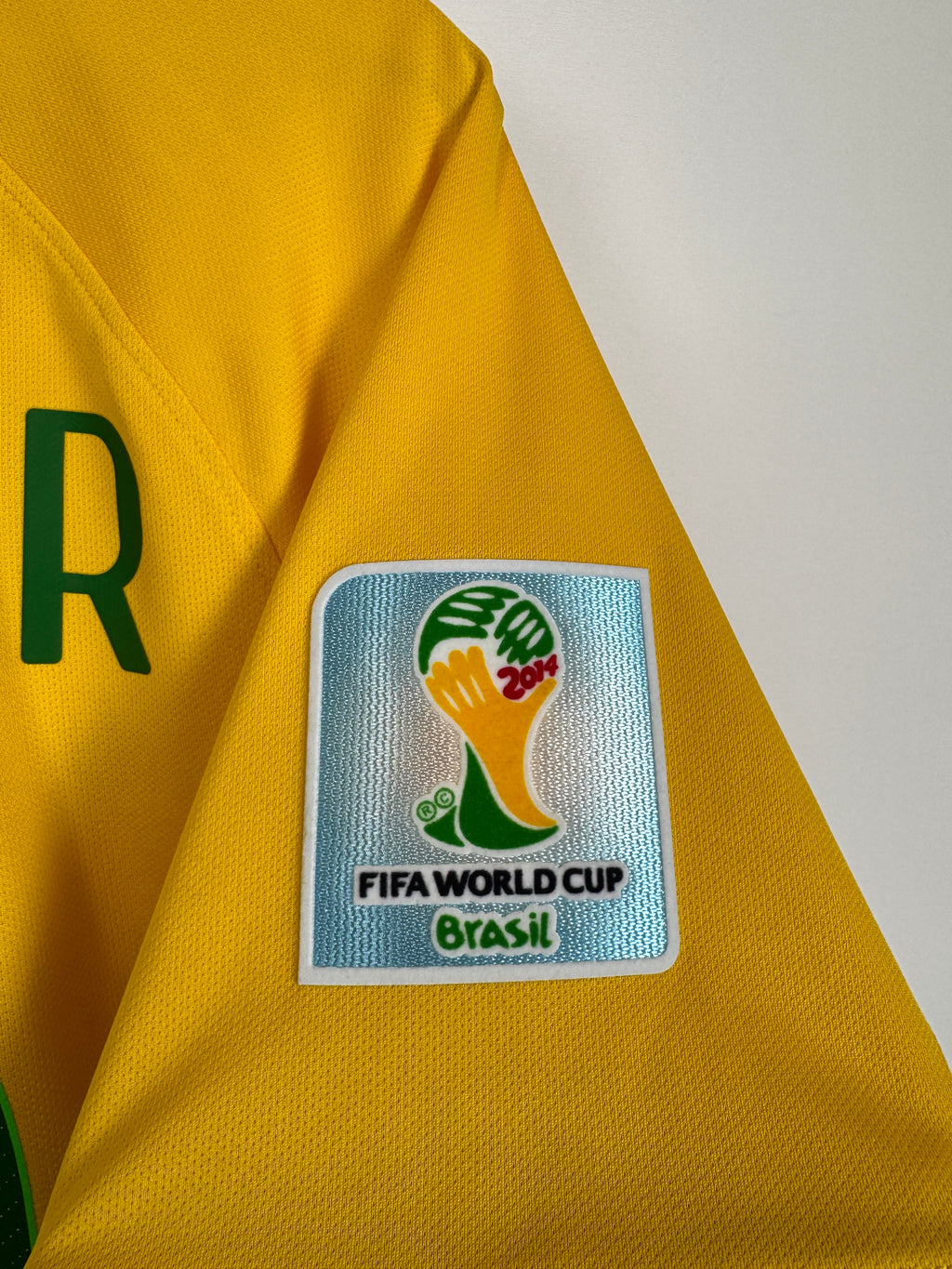 BRAZIL 2014 HOME FOOTBALL SHIRT - NEYMAR JR #10 (M)