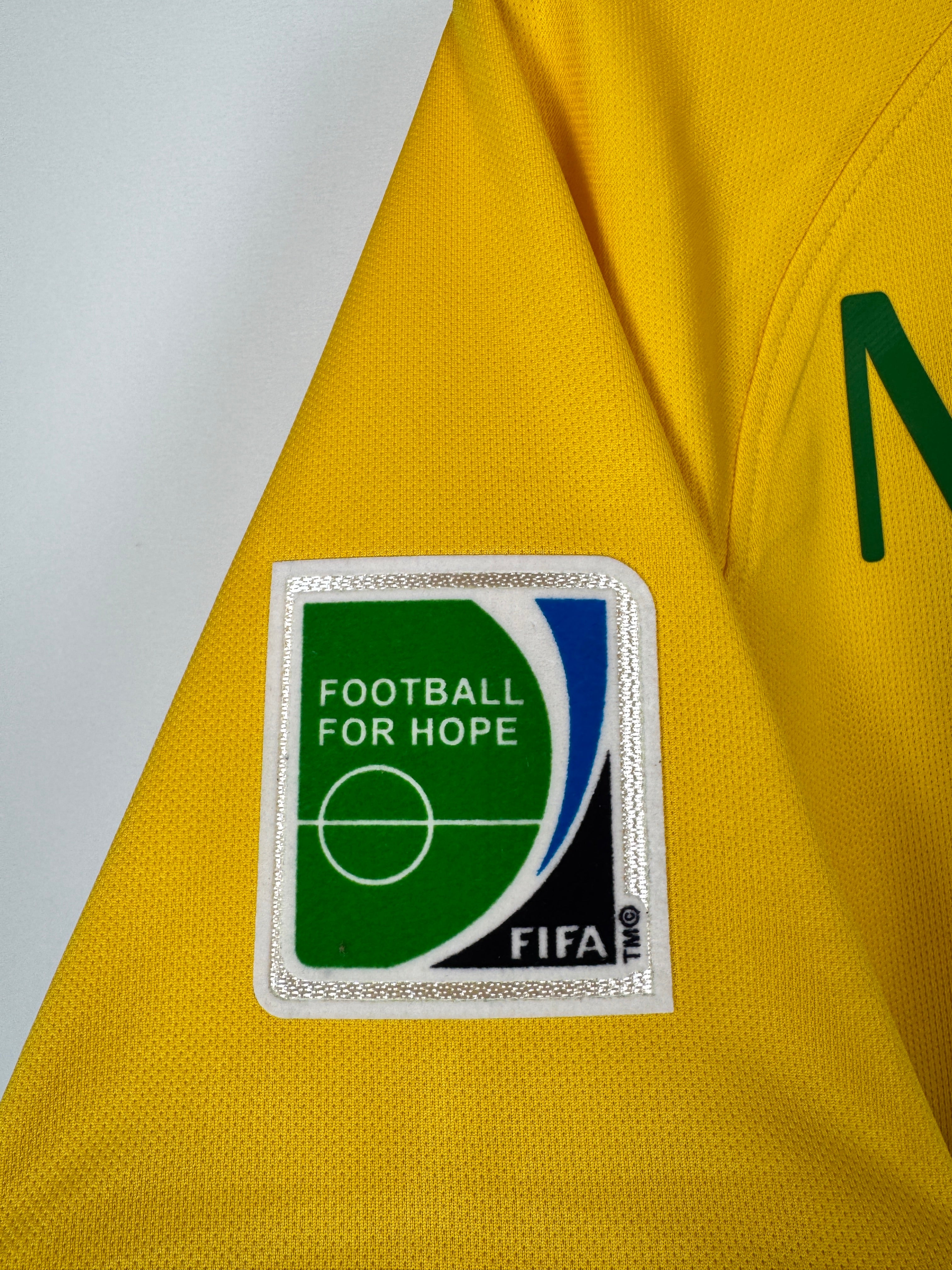 BRAZIL 2014 HOME FOOTBALL SHIRT - NEYMAR JR #10 (M)