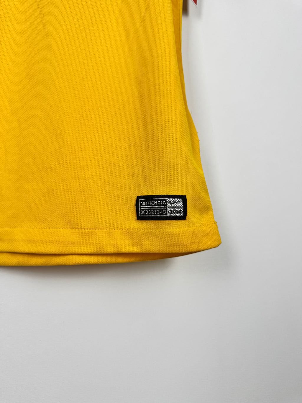 BRAZIL 2014 HOME FOOTBALL SHIRT - NEYMAR JR #10 (M)