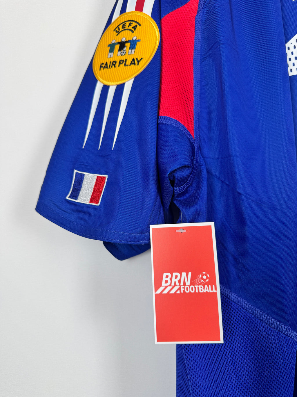 FRANCE NATIONAL FOOTBALL TEAM 2004 HOME JERSEY - ZIDANE #10 (XL)