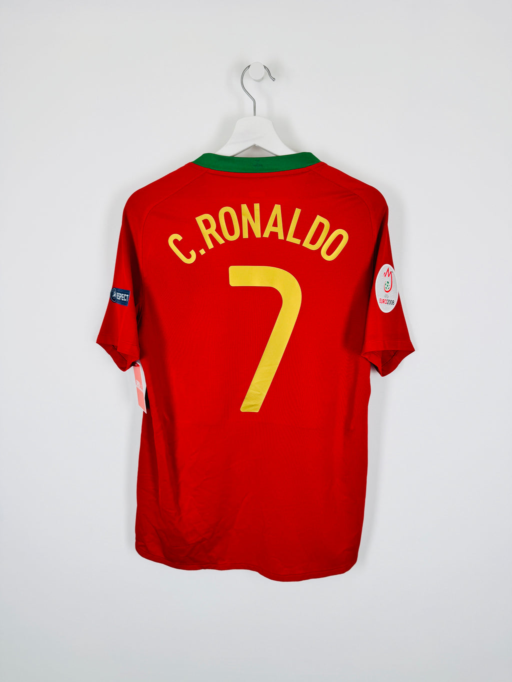 PORTUGAL 2008 HOME FOOTBALL JERSEY - C.RONALDO #7 (S)