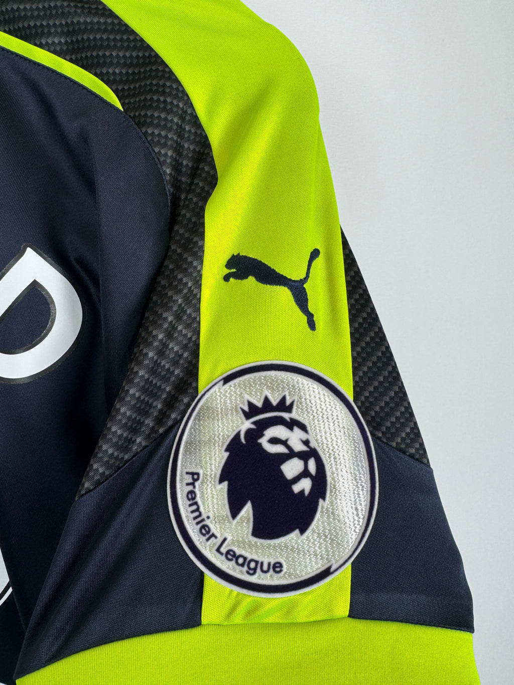ARSENAL FOOTBALL JERSEY 2016/2017 THIRD - GIROUD #12 (S)