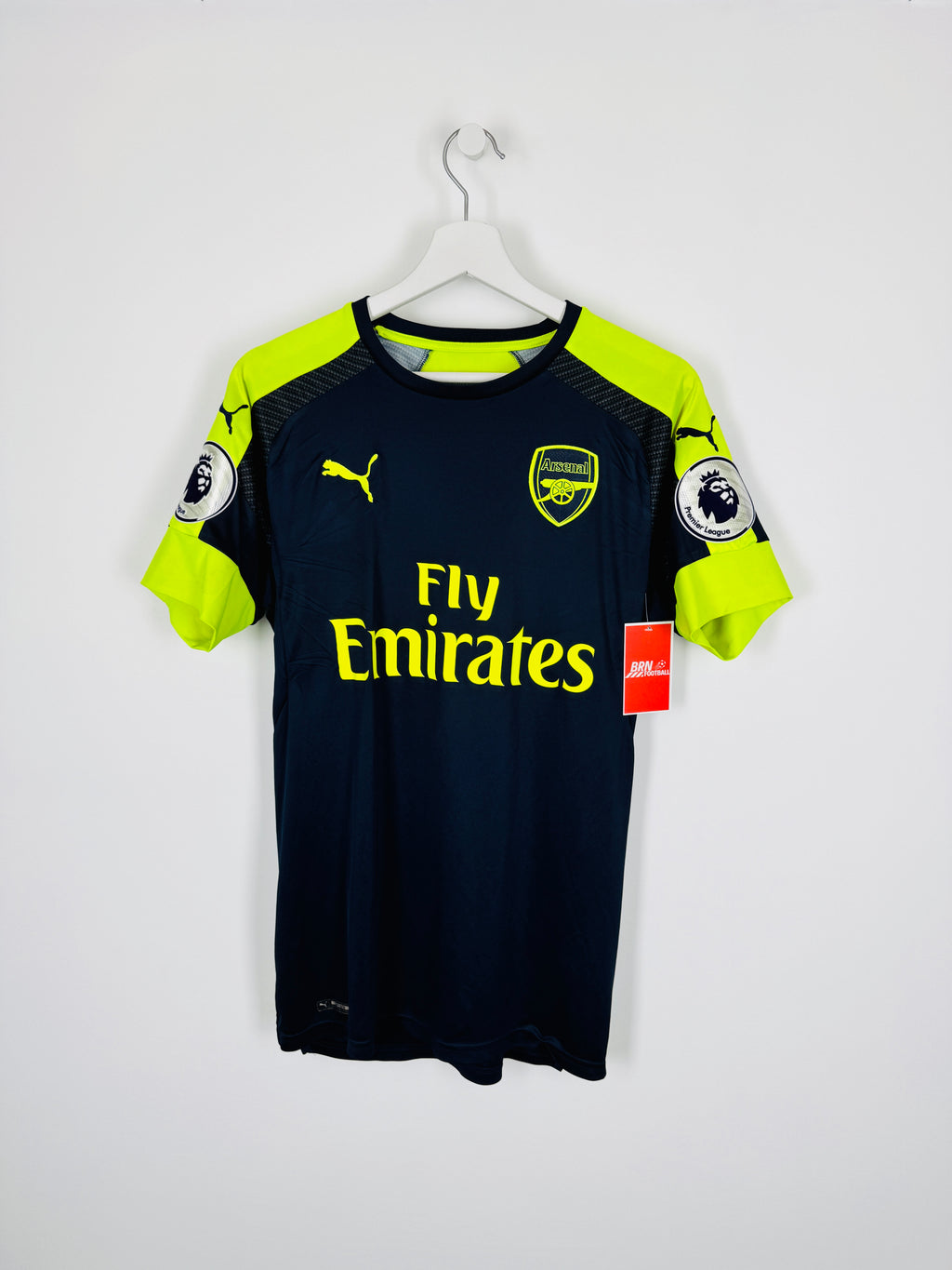 ARSENAL FOOTBALL JERSEY 2016/2017 THIRD - GIROUD #12 (S)