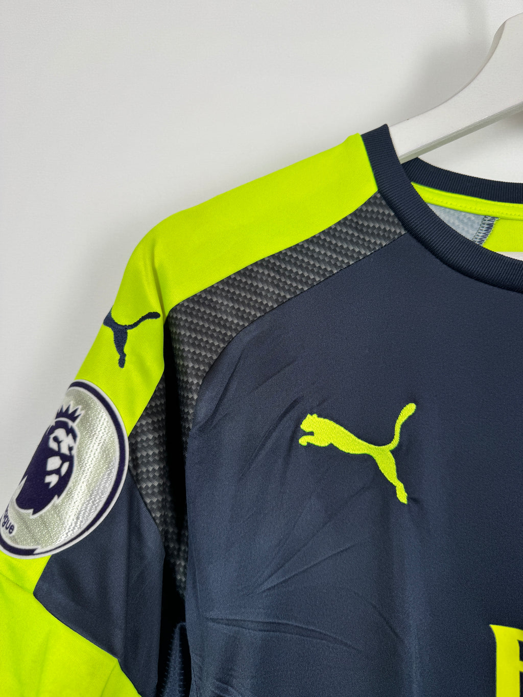 ARSENAL FOOTBALL JERSEY 2016/2017 THIRD - GIROUD #12 (S)
