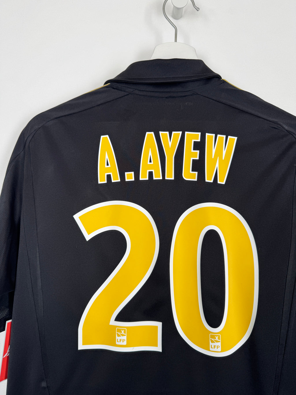 2011/2012 OLYMPIQUE DE MARSEILLE FOURTH FOOTBALL SHIRT - A.AYEW #20 (M)