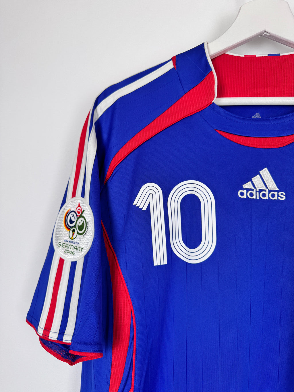MAILLOT DE FOOTBALL ÉQUIPE DE FRANCE 2006 DOMICILE - ZINÉDINE ZIDANE #10 (L)