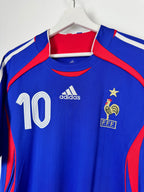 MAILLOT DE FOOTBALL ÉQUIPE DE FRANCE 2006 DOMICILE - ZINÉDINE ZIDANE #10 (L)