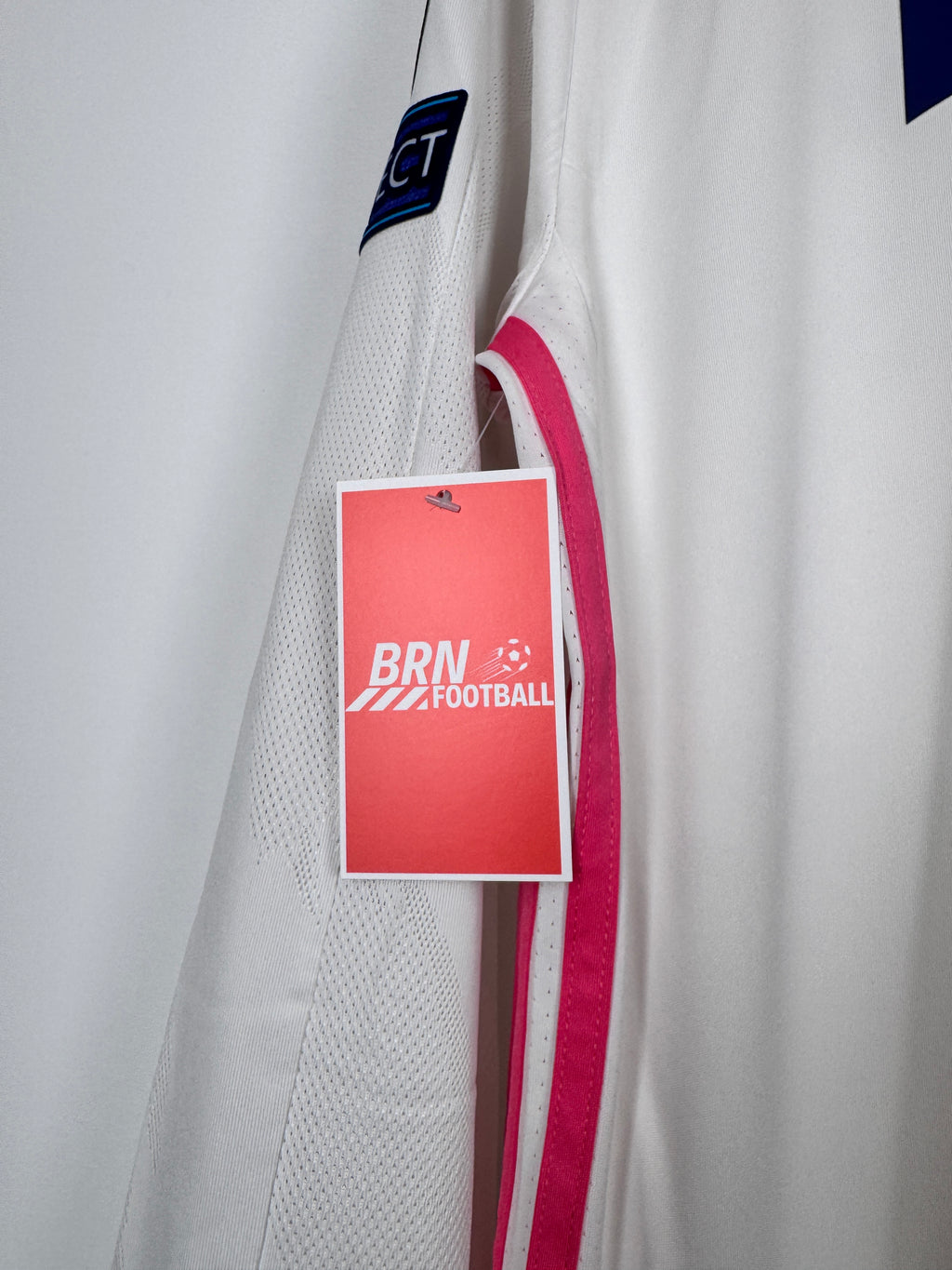 MAILLOT DE FOOTBALL REAL MADRID 2020/2021 DOMICILE MANCHES LONGUES - LUKA MODRIC #10 (M)