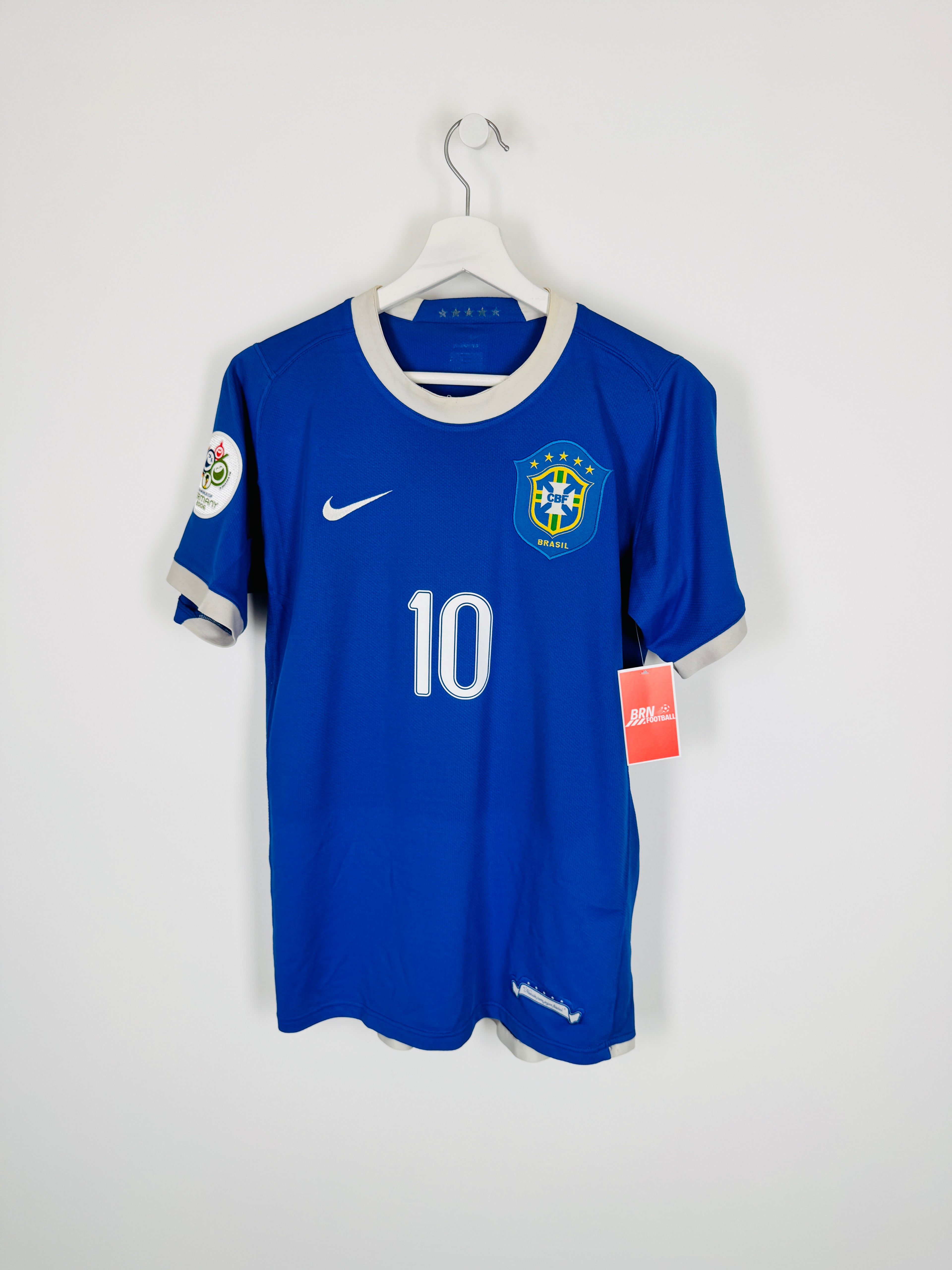 BRAZIL 2006 AWAY FOOTBALL JERSEY - RONALDINHO #10 (S)