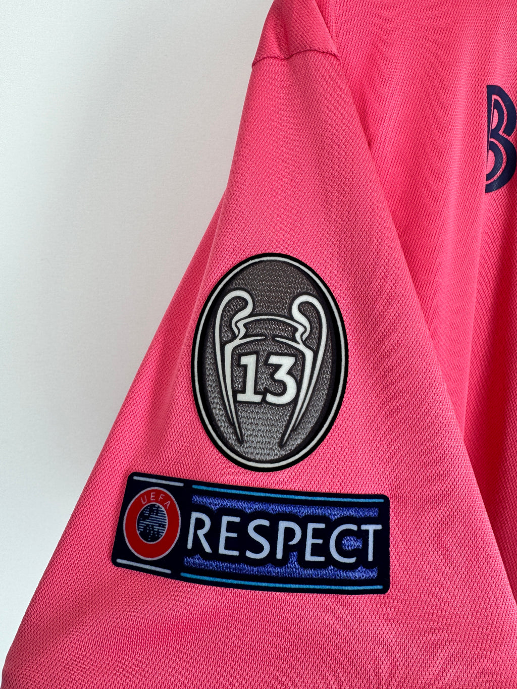 REAL MADRID 2020/2021 AWAY FOOTBALL JERSEY - BENZEMA #9 (L)