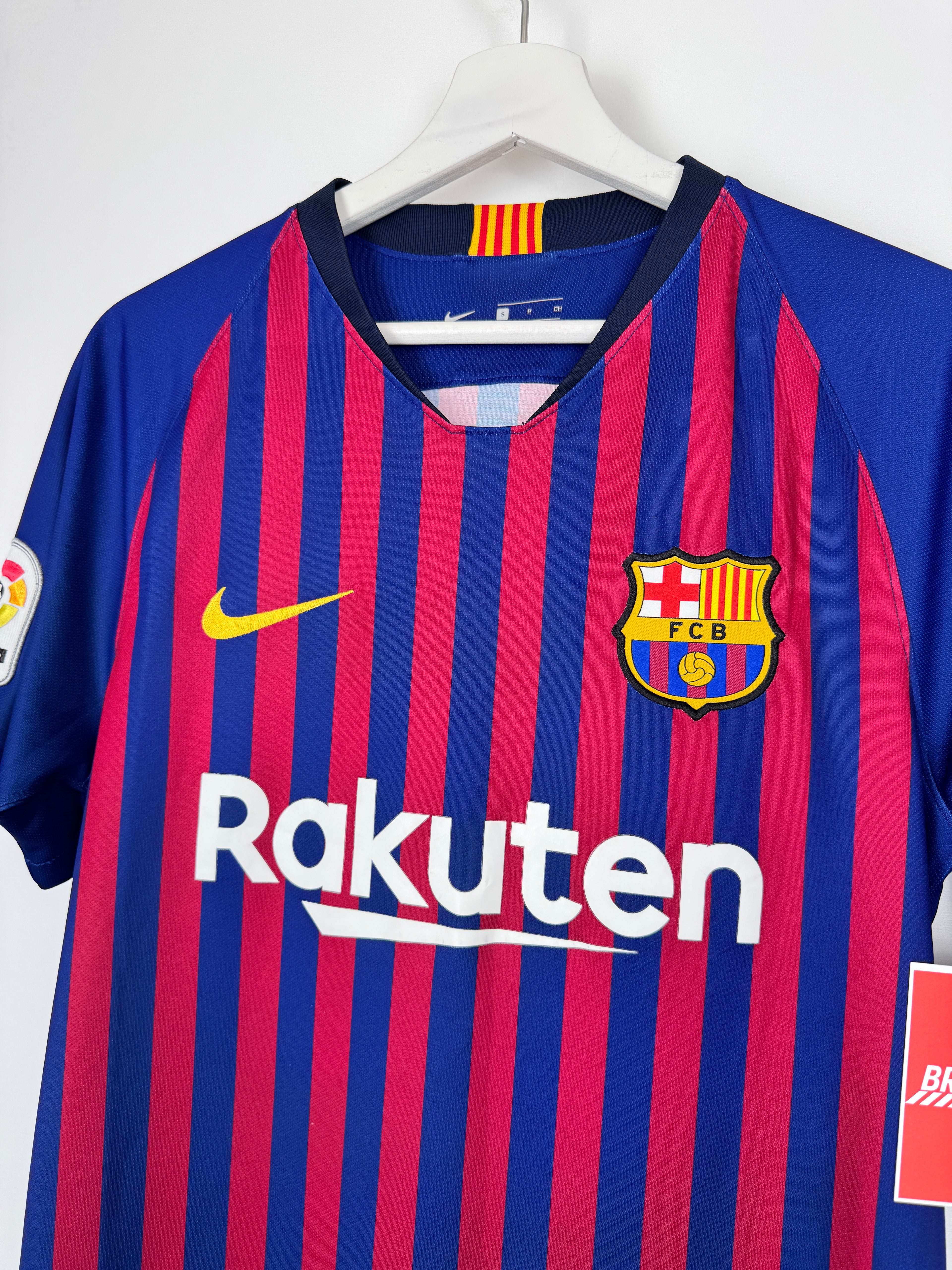 MAILLOT DE FOOTBALL BARCELONE 2018/2019 DOMICILE - LEO MESSI #10 (S)