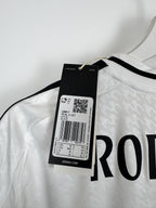 REAL MADRID 2024/2025 HOME FOOTBALL JERSEY - RODRYGO #11 (M)