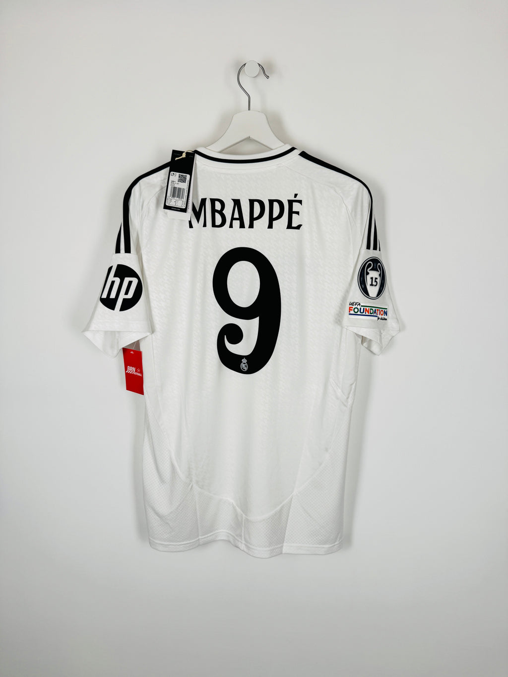REAL MADRID 2024/2025 HOME FOOTBALL JERSEY - MBAPPÉ #9 (M)