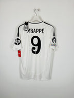 REAL MADRID 2024/2025 HOME FOOTBALL JERSEY - MBAPPÉ #9 (M)