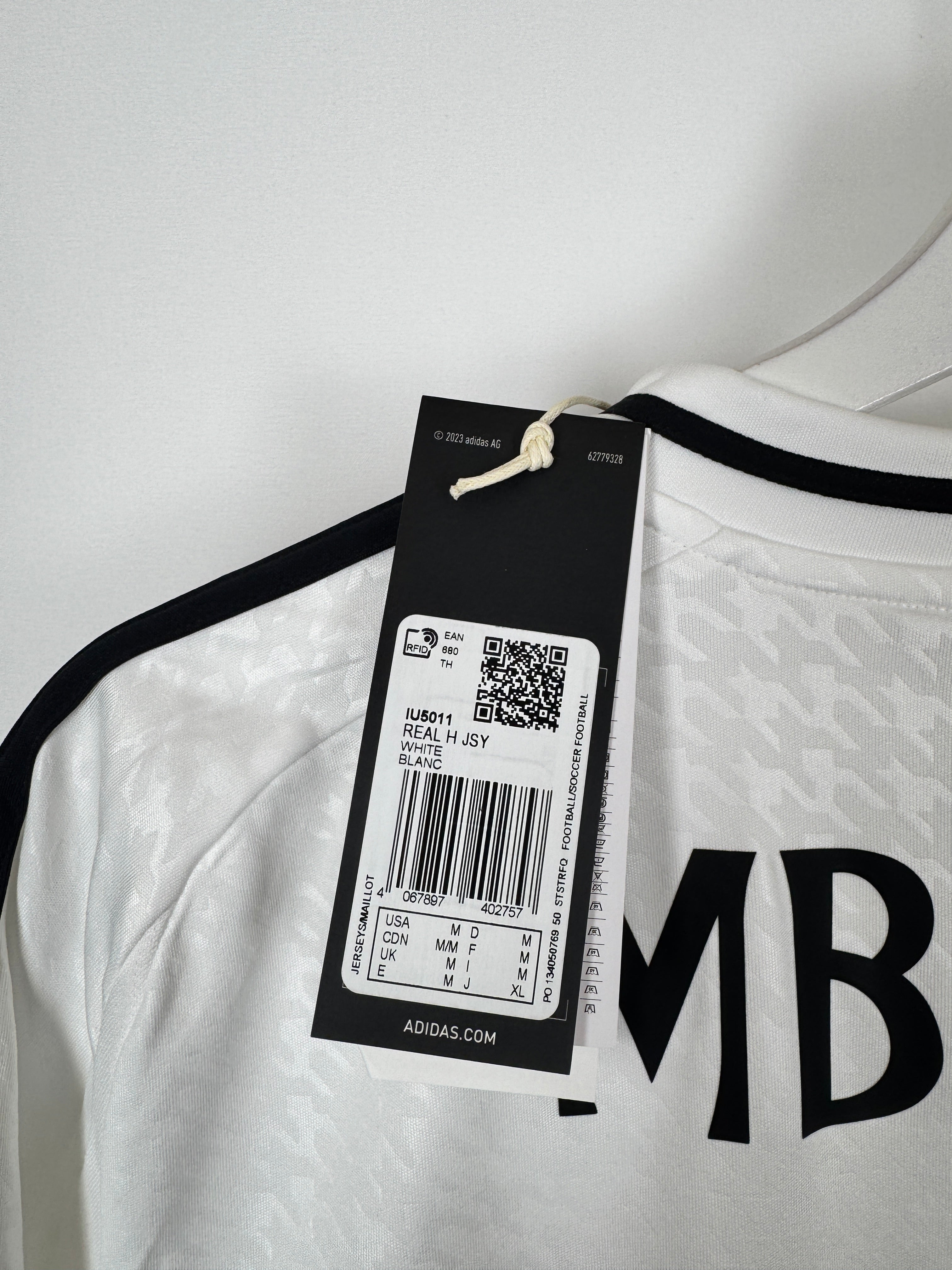 REAL MADRID 2024/2025 HOME FOOTBALL JERSEY - MBAPPÉ #9 (M)