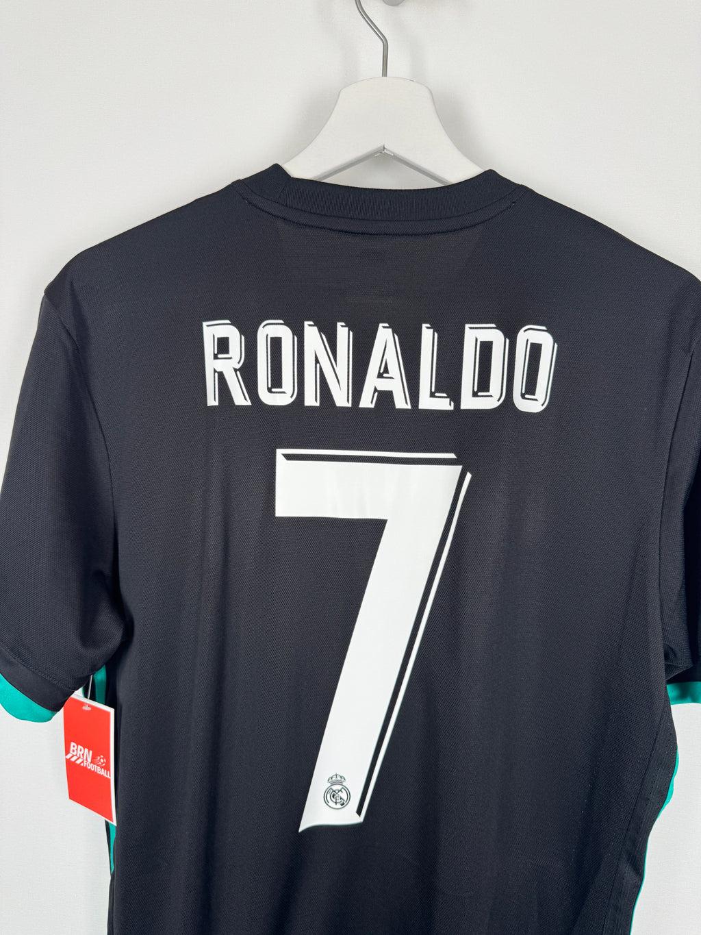 REAL MADRID 2017/2018 AWAY FOOTBALL JERSEY - RONALDO #7 (M)
