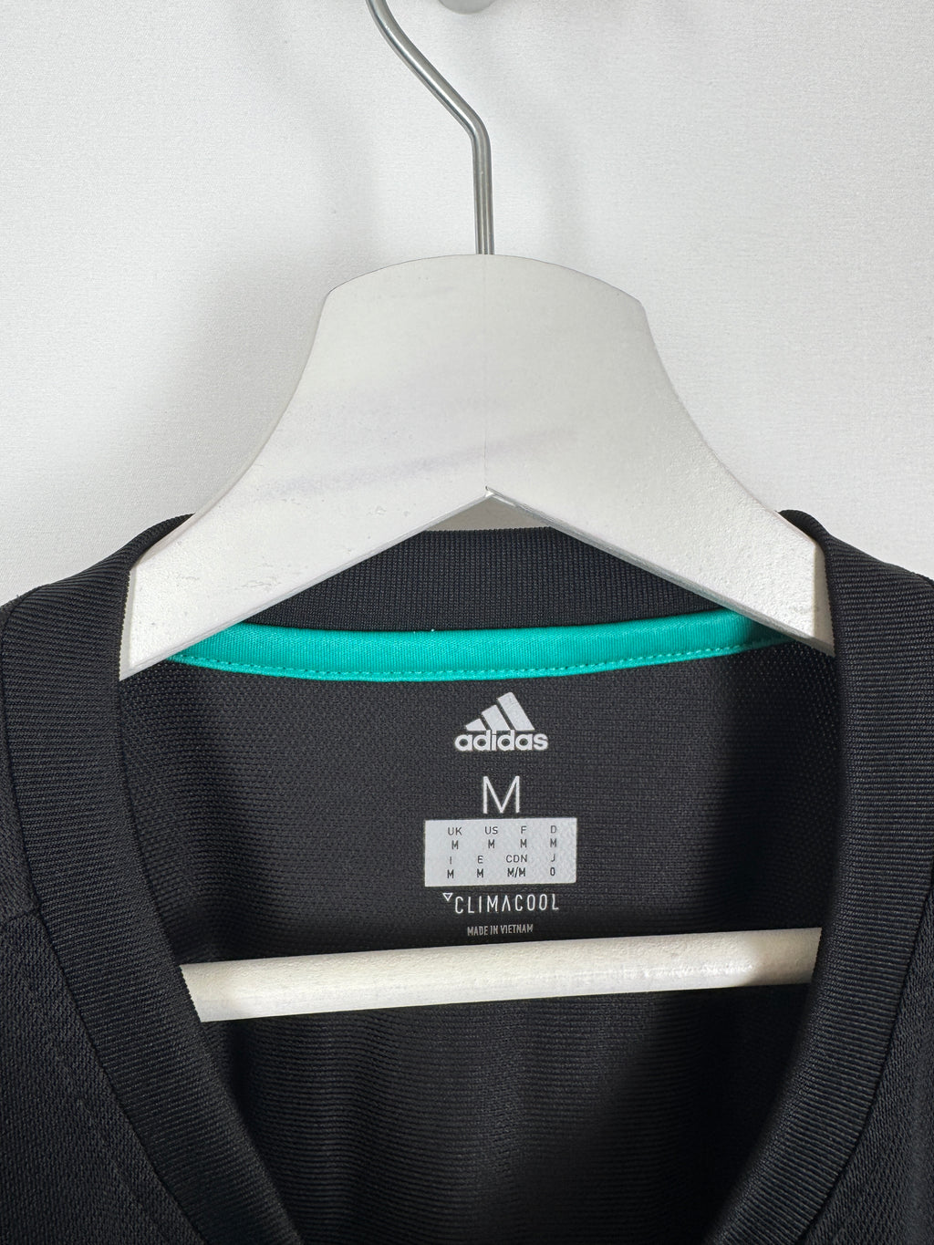 REAL MADRID 2017/2018 AWAY FOOTBALL JERSEY - RONALDO #7 (M)