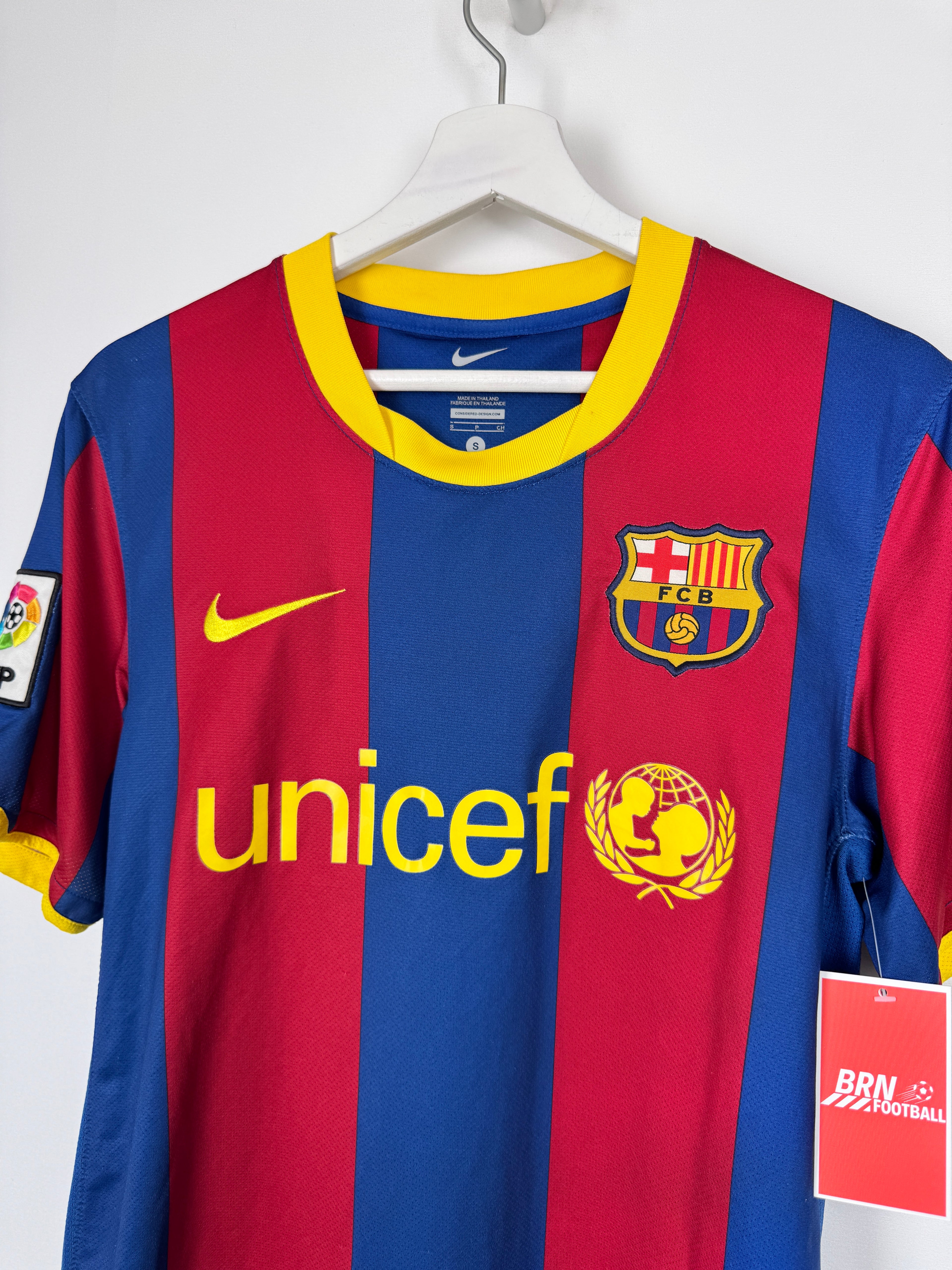 MAILLOT DE FOOTBALL BARCELONE 2010/2011 DOMICILE - LEO MESSI #10 (S)