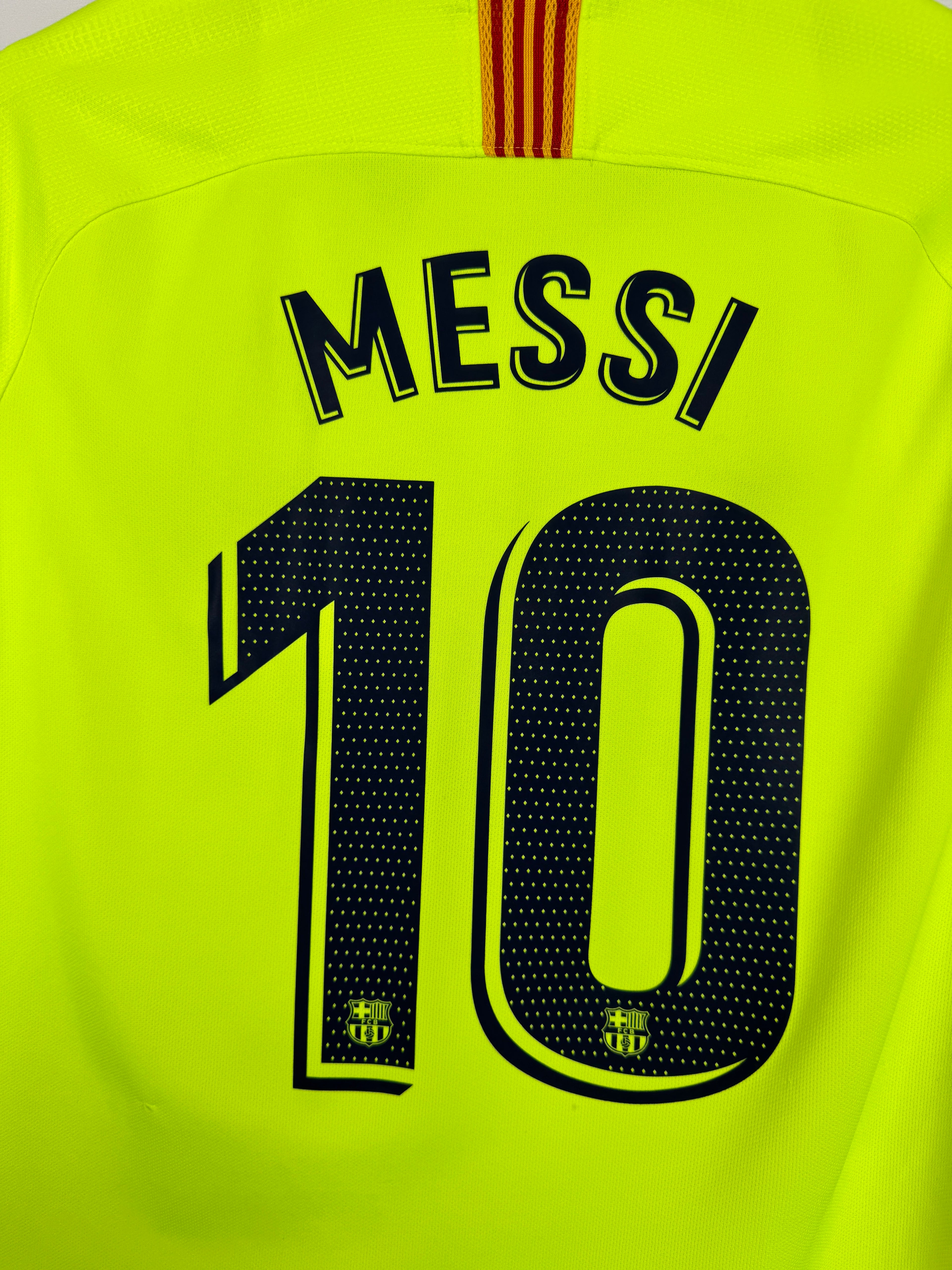 BARCELONA 2018/2019 AWAY FOOTBALL SHIRT - MESSI #10 (L)