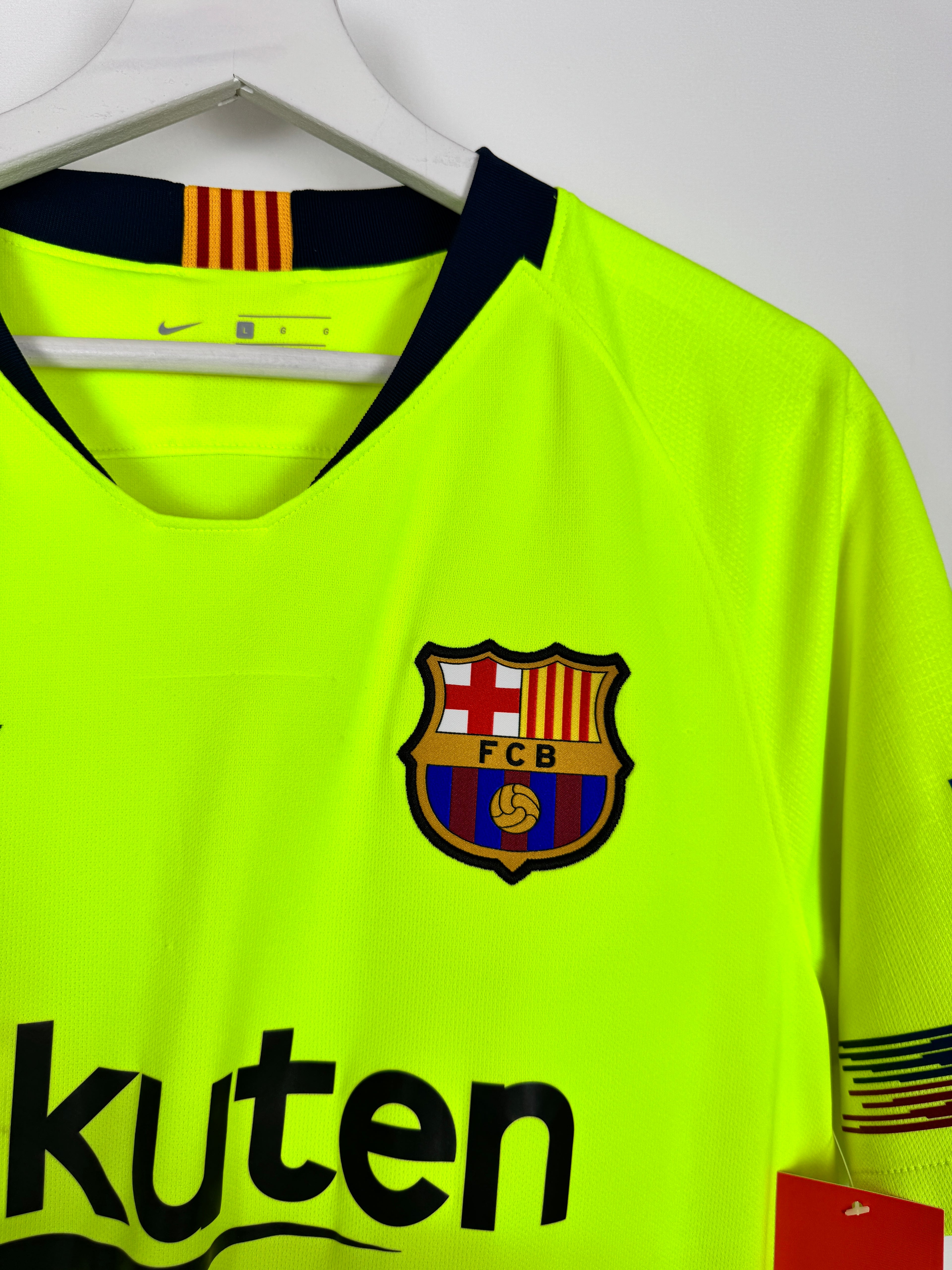 BARCELONA 2018/2019 AWAY FOOTBALL SHIRT - MESSI #10 (L)