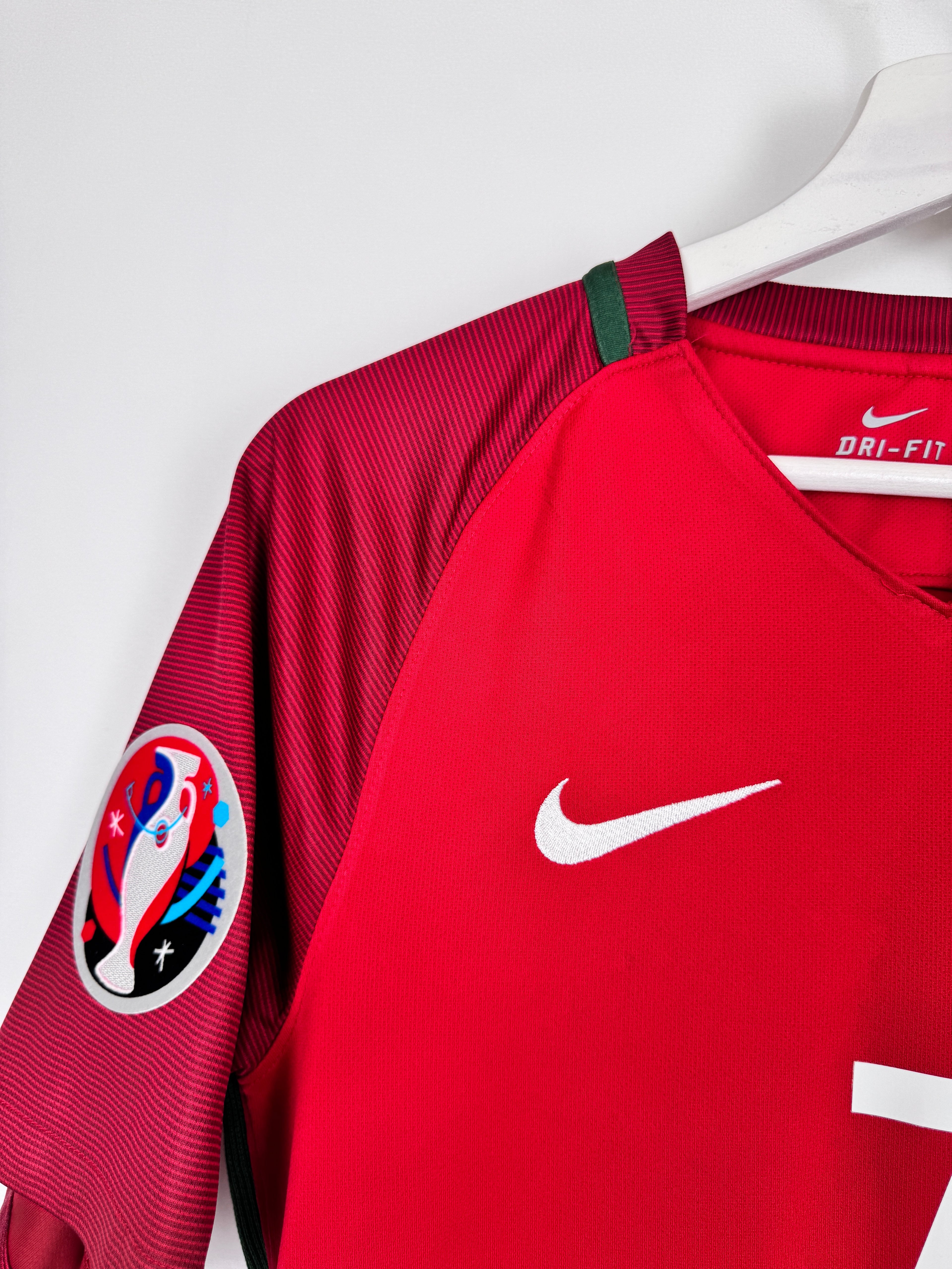 PSG FOOTBALL JERSEY 1997/1998 HOME - NGOTTY #4 (S)