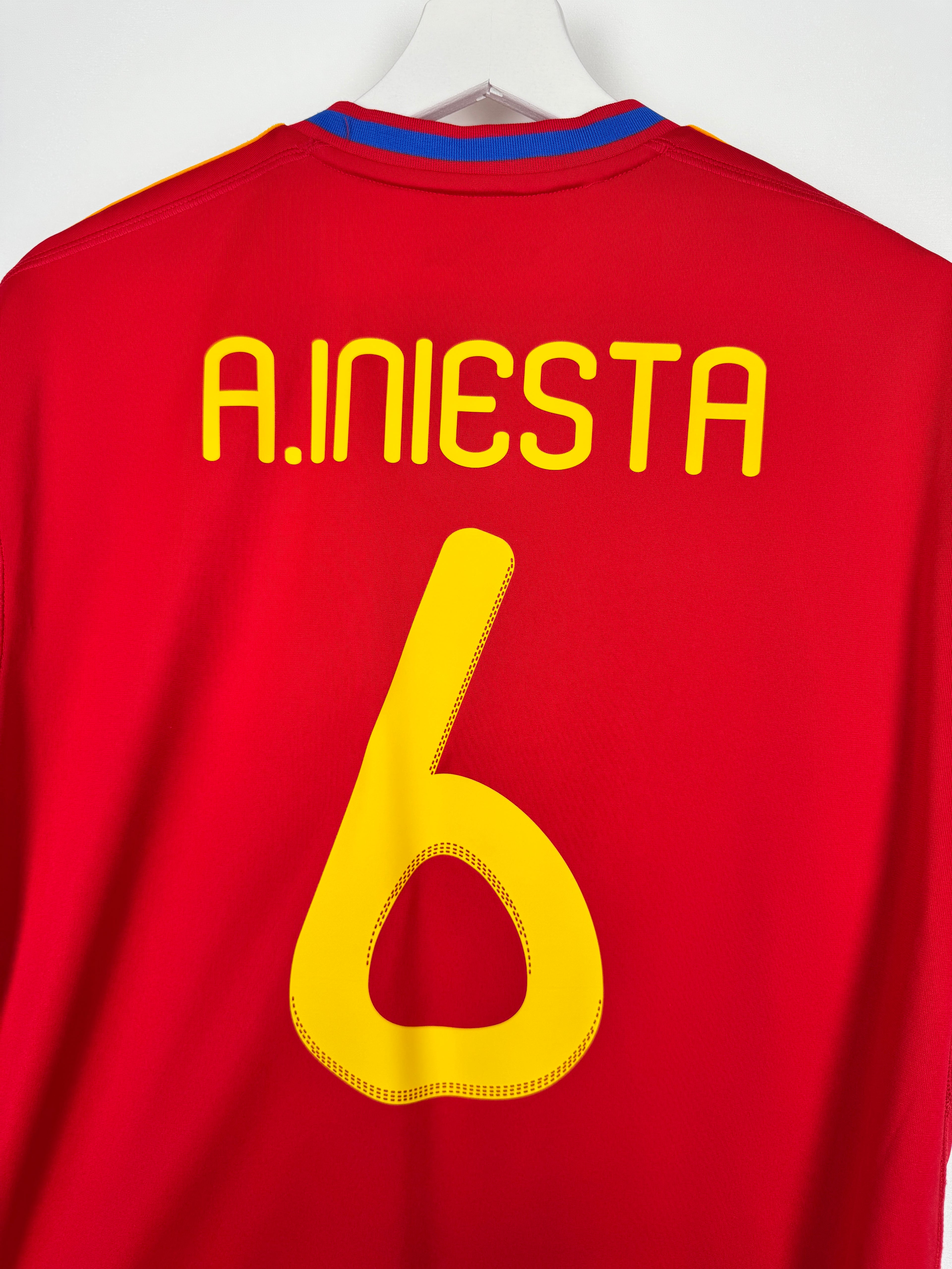 MAILLOT DE FOOTBALL ESPAGNE 2010 DOMICILE - ANDRES INIESTA #6 (L)