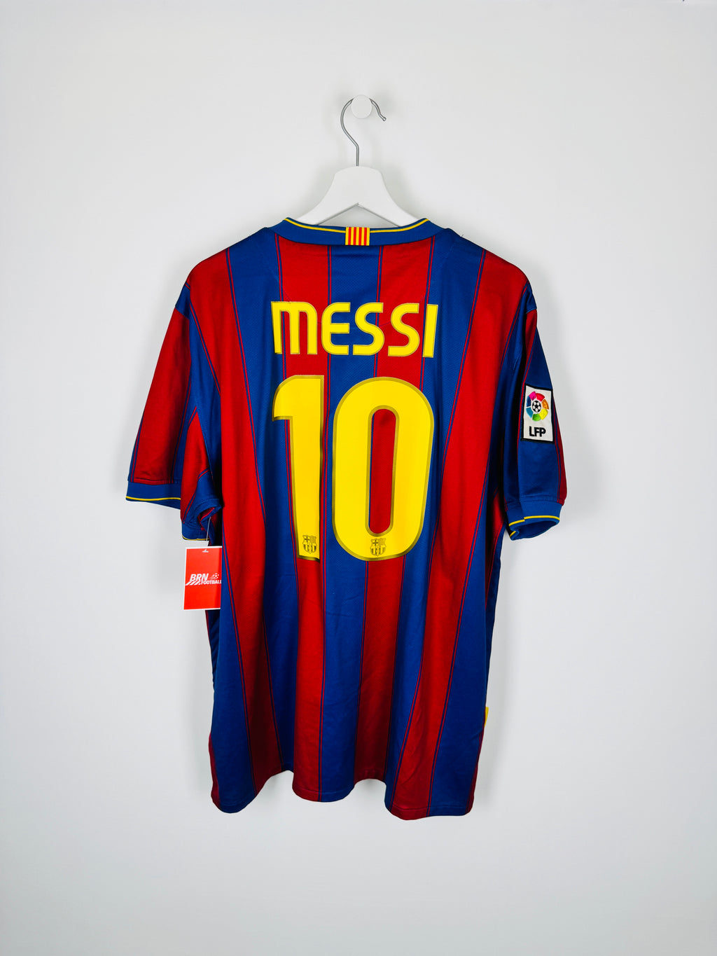BARCELONA FOOTBALL SHIRT 2009/2010 HOME - MESSI #10 (XL)