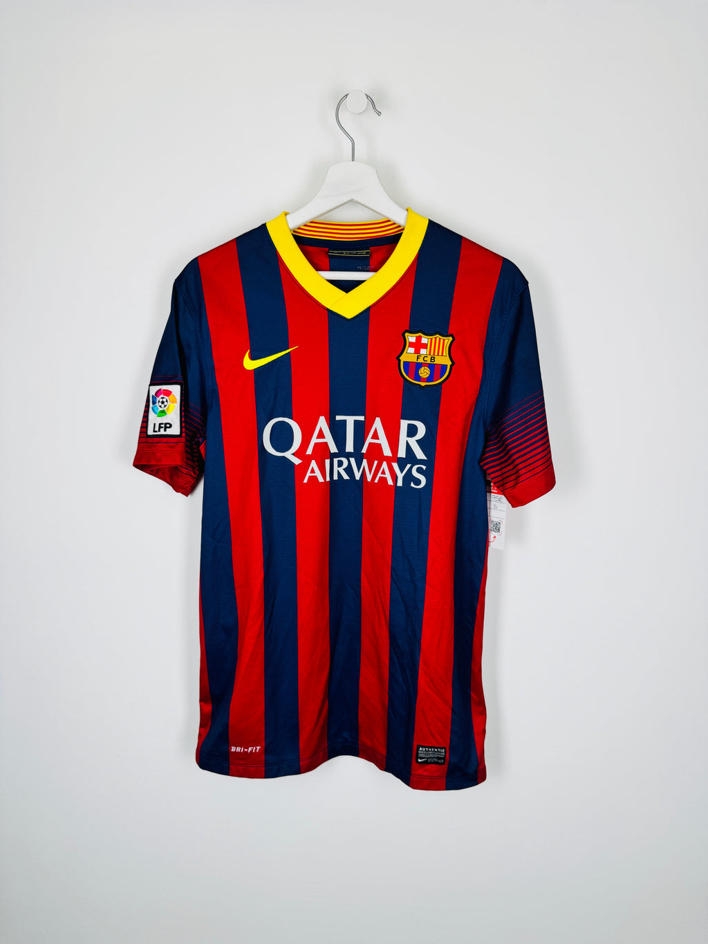 FOOTBALL JERSEY BARCELONA 2013/2014 HOME - NEYMAR JR #11 (S)