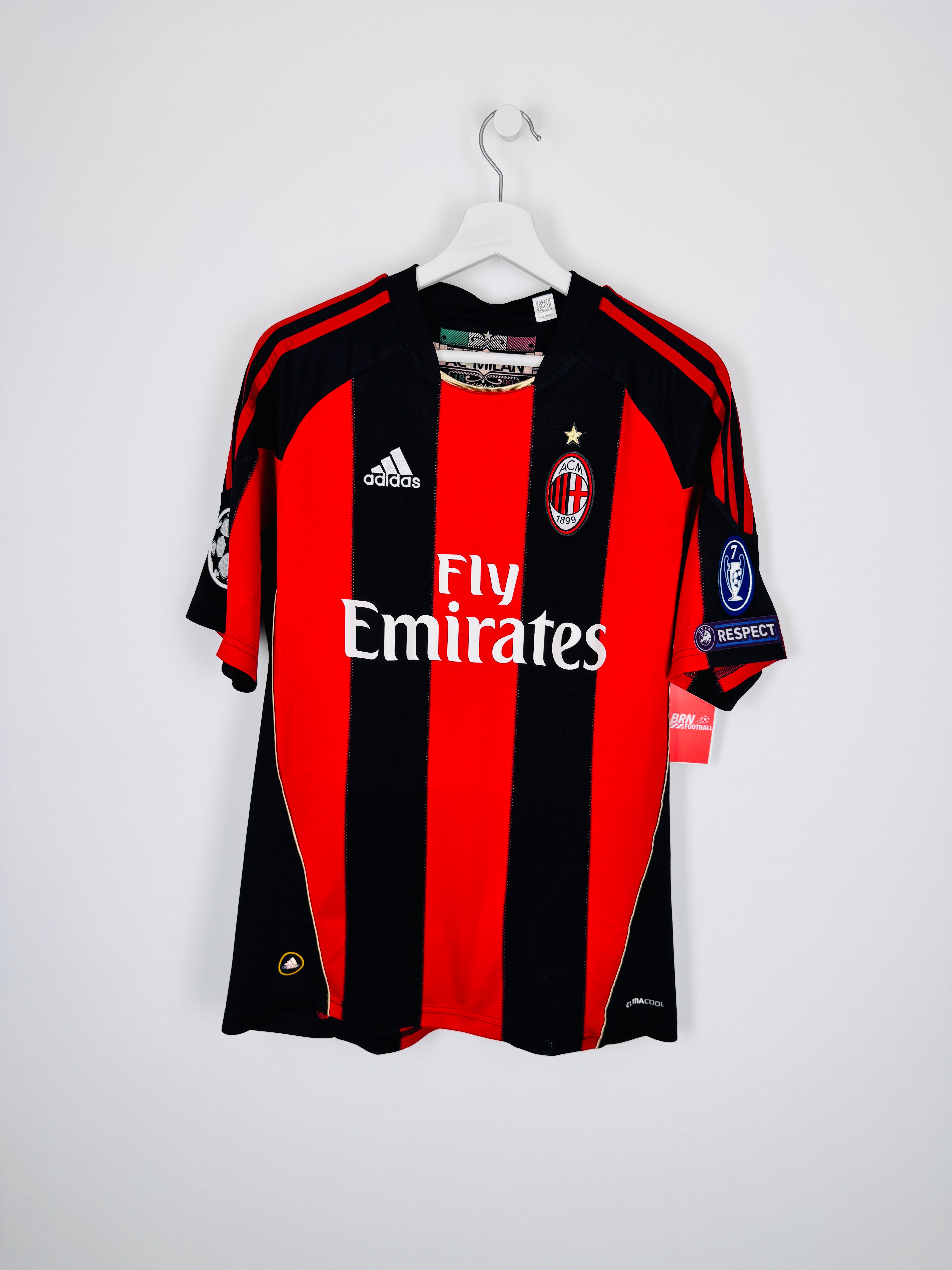 MAILLOT DE FOOTBALL AC MILAN 2010/2011 DOMICILE - ZLATAN IBRAHIMOVIC #11 (M)