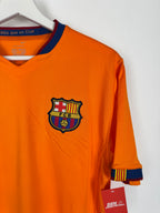BARCELONA FOOTBALL SHIRT 2006/2008 AWAY - RONALDINHO #10 (M)