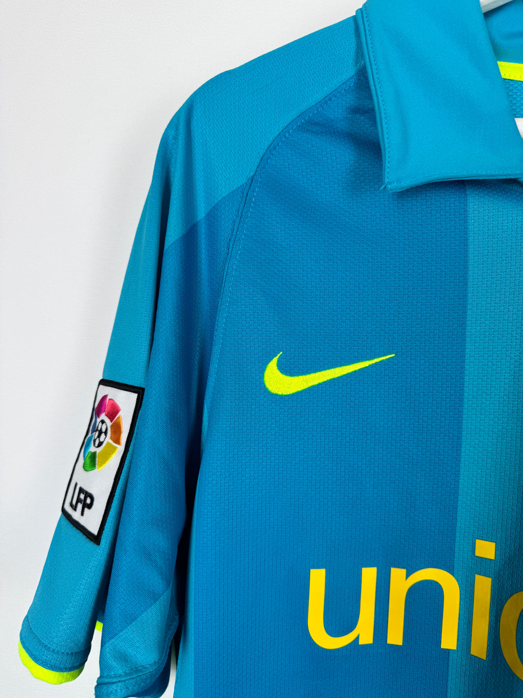 BARCELONA FOOTBALL SHIRT 2007/2008 AWAY - MESSI #19 (S)
