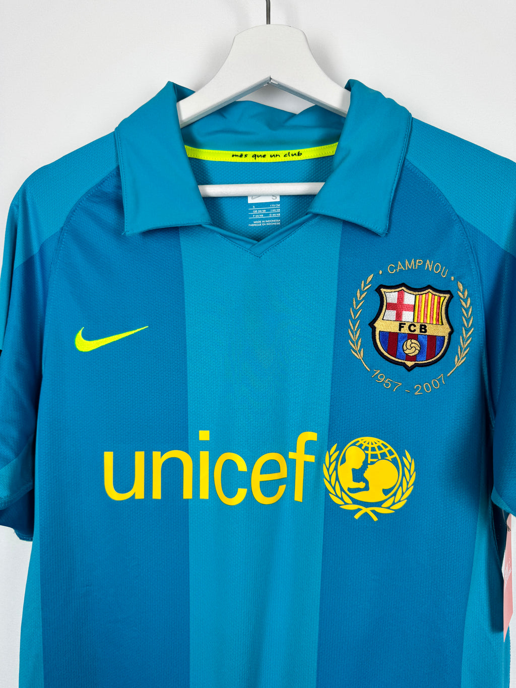 BARCELONA FOOTBALL SHIRT 2007/2008 AWAY - MESSI #19 (S)