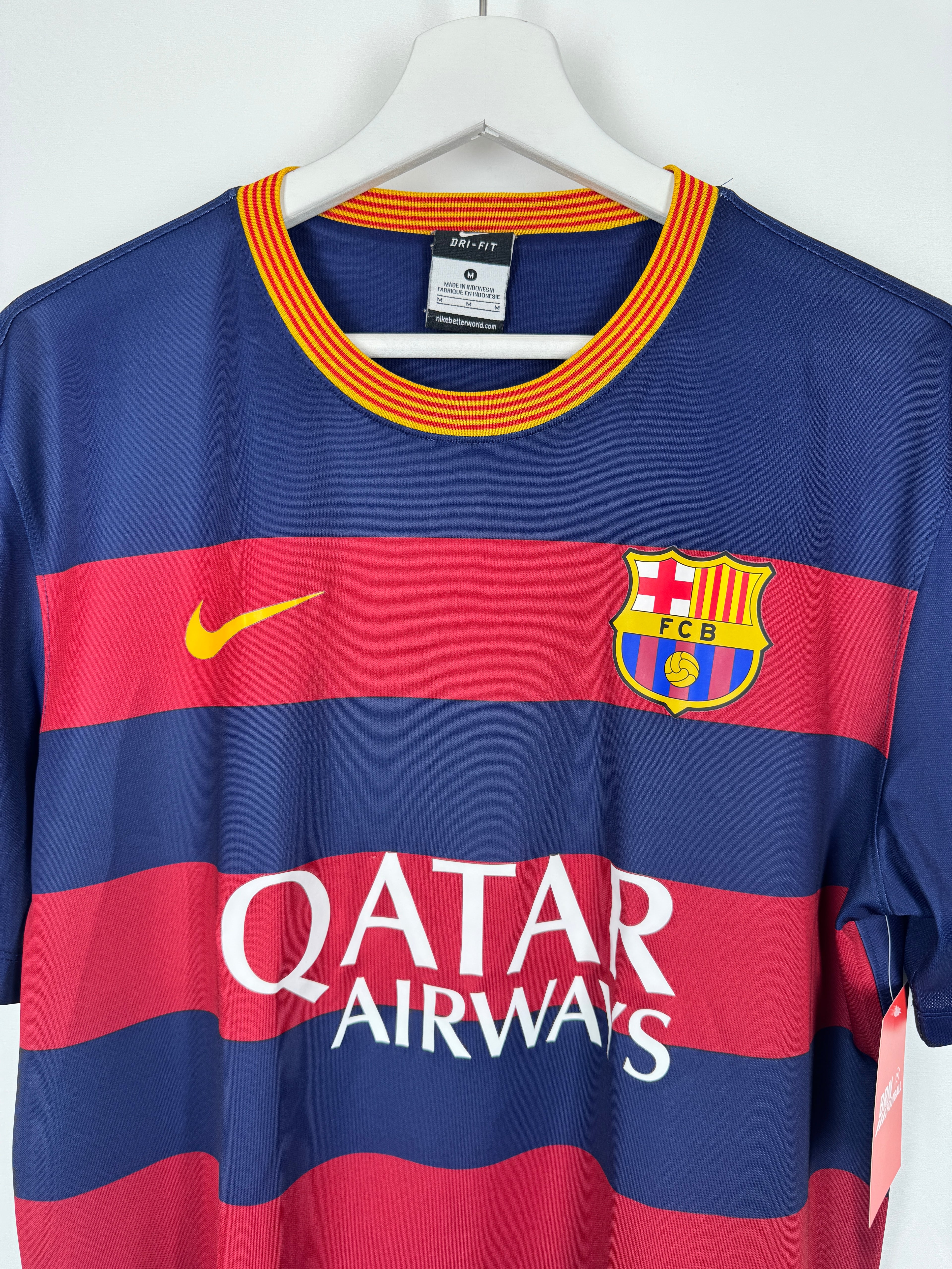 BARCELONA FOOTBALL JERSEY 2015/2016 HOME - NEYMAR JR #11 (M)