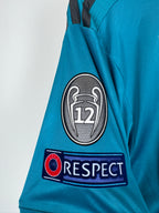 REAL MADRID 2017/2018 THIRD FOOTBALL SHIRT - RONALDO #7 (S)
