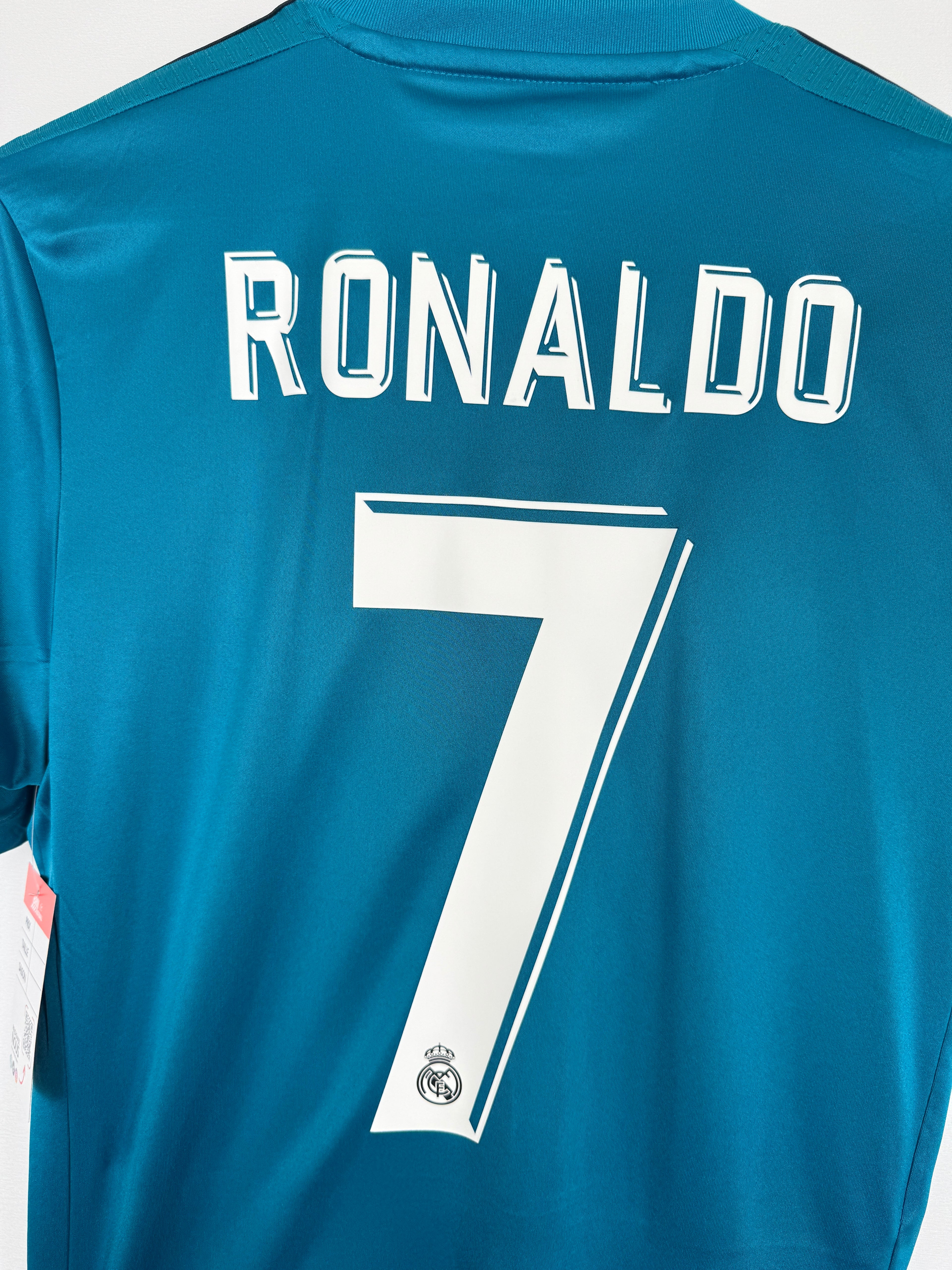 REAL MADRID 2017/2018 THIRD FOOTBALL SHIRT - RONALDO #7 (S)