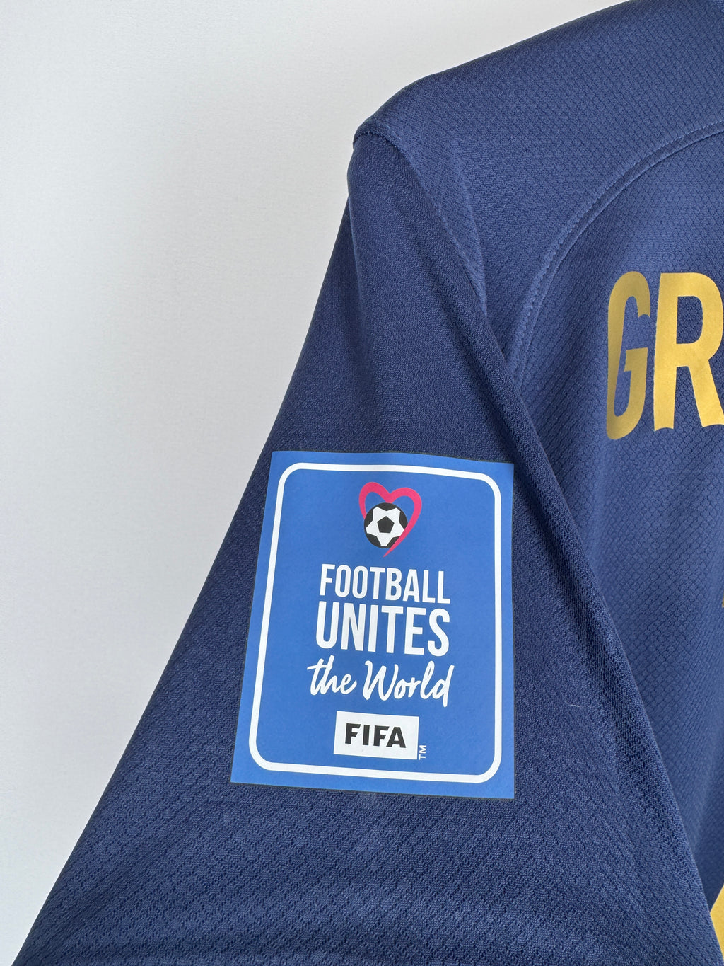 PSG FOOTBALL JERSEY 1997/1998 HOME - NGOTTY #4 (S)