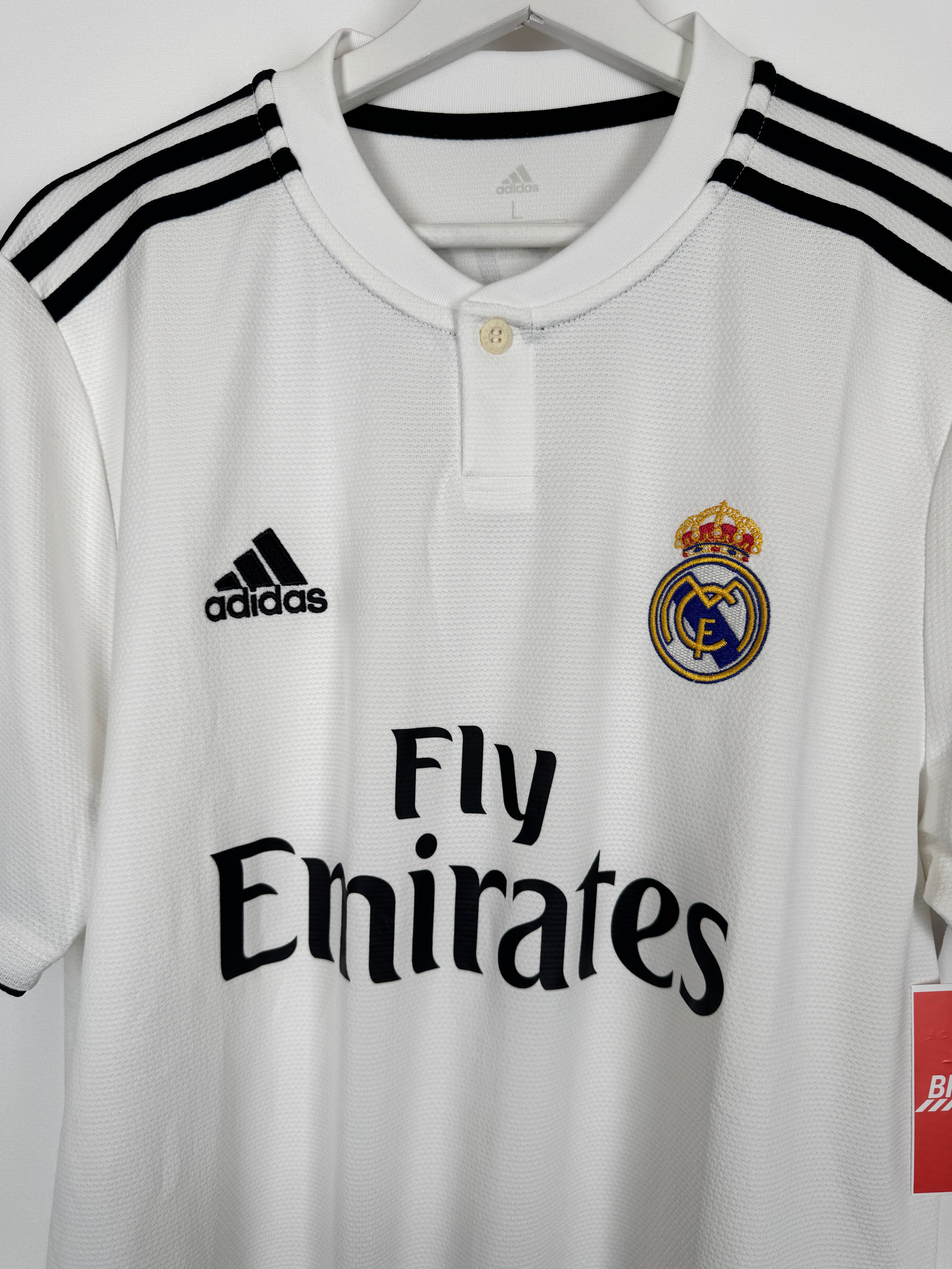 REAL MADRID 2018/2019 HOME FOOTBALL JERSEY - BENZEMA #9 (L)