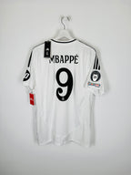 REAL MADRID 2024/2025 HOME FOOTBALL JERSEY NEW - MBAPPÉ #9 (L)