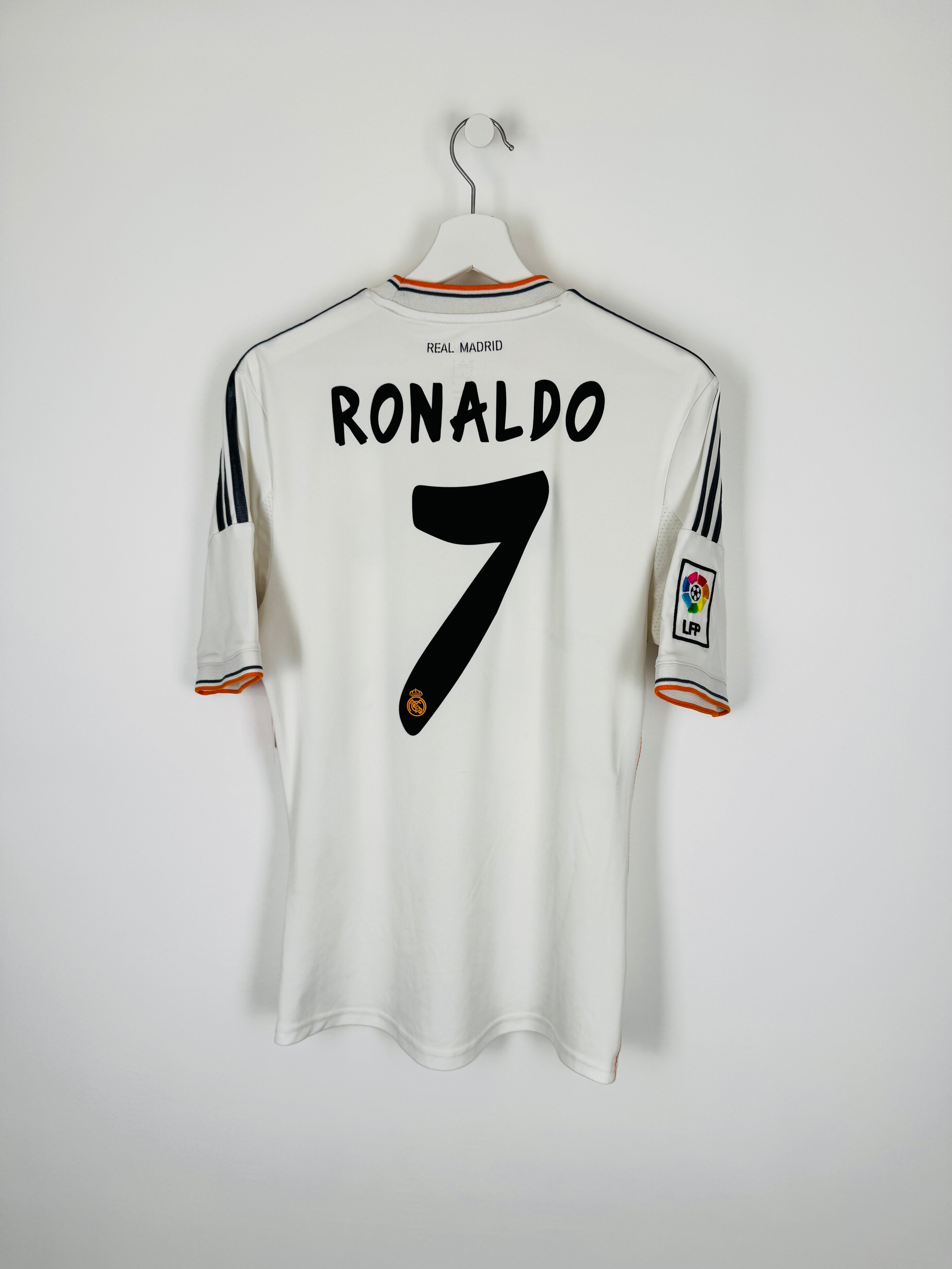 REAL MADRID 2013/2014 HOME FOOTBALL SHIRT - RONALDO #7 (S)