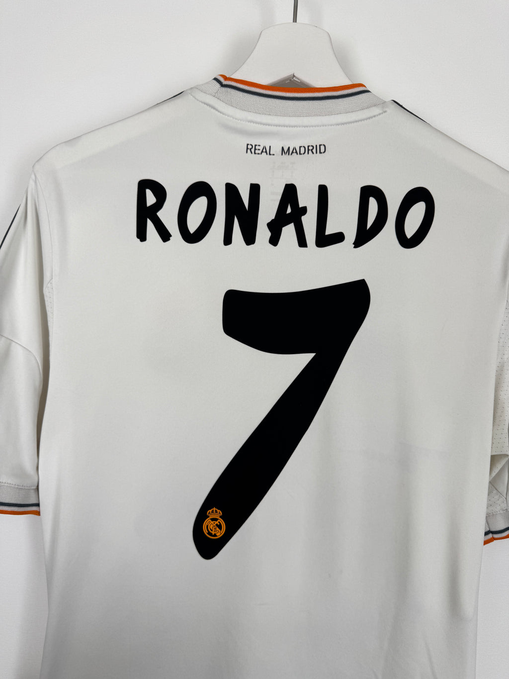 REAL MADRID 2013/2014 HOME FOOTBALL SHIRT - RONALDO #7 (S)